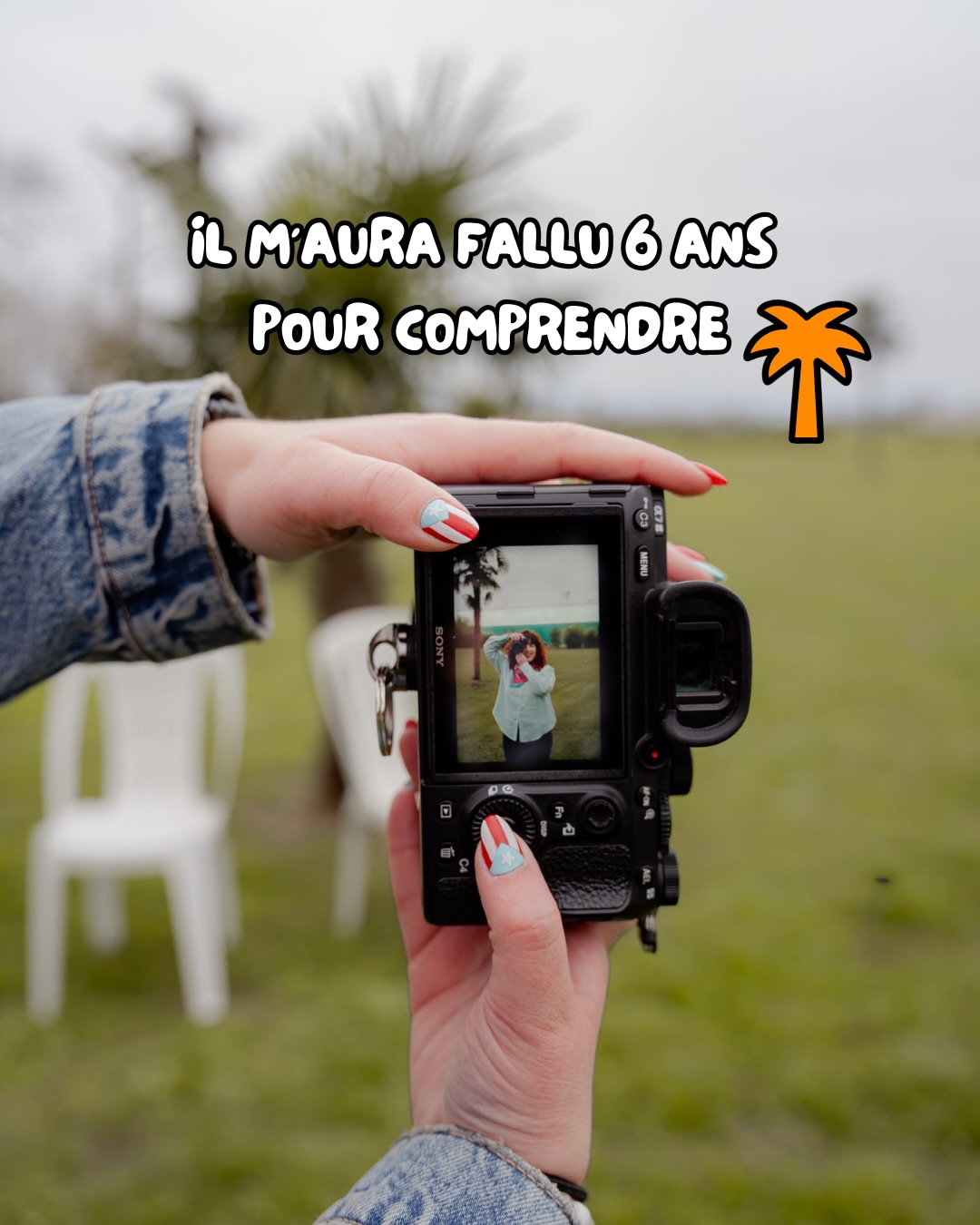 J’AI MIS 6 ANS À CRÉER CETTE OFFRE 🌴
Alors que tous le monde parle anglais, veut une clientèle anglaise ou américaine, il y a moi : une photographe née dans le mauvais pays 🤪 qui vit l’espagnol depuis ma petite enfance ☀️
J’ai donc créer cette offre, pour les couples franco-hispanique, qui décident de se marier dans le pays natal de son amoureu.se, en Espagne ou en Amérique Latine : « PUERTO RICO » ❤️🔥
3 jours à vos côtés, 3 jours de souvenirs à l’image de votre mariage atypique ! 🍹3 jours pour profiter de votre voyage & du rassemblement de vos cultures 🧡
Que vous vouliez vous marier à Séville ou à Bogota, je vous suivrez & photographierai chaque détails de cette folle aventure ✈️
Si tu veux plus d’infos : commentes « BADB » et on en papote ensemble 🔥
____________
🇪🇸 TARDÉ 6 AÑOS EN CREAR ESTA OFERTA 🌴
Mientras que todo el mundo habla inglés, quiere una clientela inglesa o americana, estoy yo: una fotógrafa nacida en el país equivocado 🤪 que vive el español desde mi primera infancia ☀️
Así que he creado esta oferta, para las parejas franco-hispánicas, que deciden casarse en el país natal de su amante, en España o en América Latina: “PUERTO RICO” ❤️🔥
¡3 días a tu lado, 3 días de recuerdos a imagen de tu boda atípica! 🍹3 días para disfrutar de su viaje y de la reunión de sus culturas 🧡
Tanto si quieres casarte en Sevilla como en Bogotá, te seguiré y fotografiaré cada detalle de esta loca aventura ✈️
Si quieres más información: comenta “BADB” y hablamos juntos 🔥
