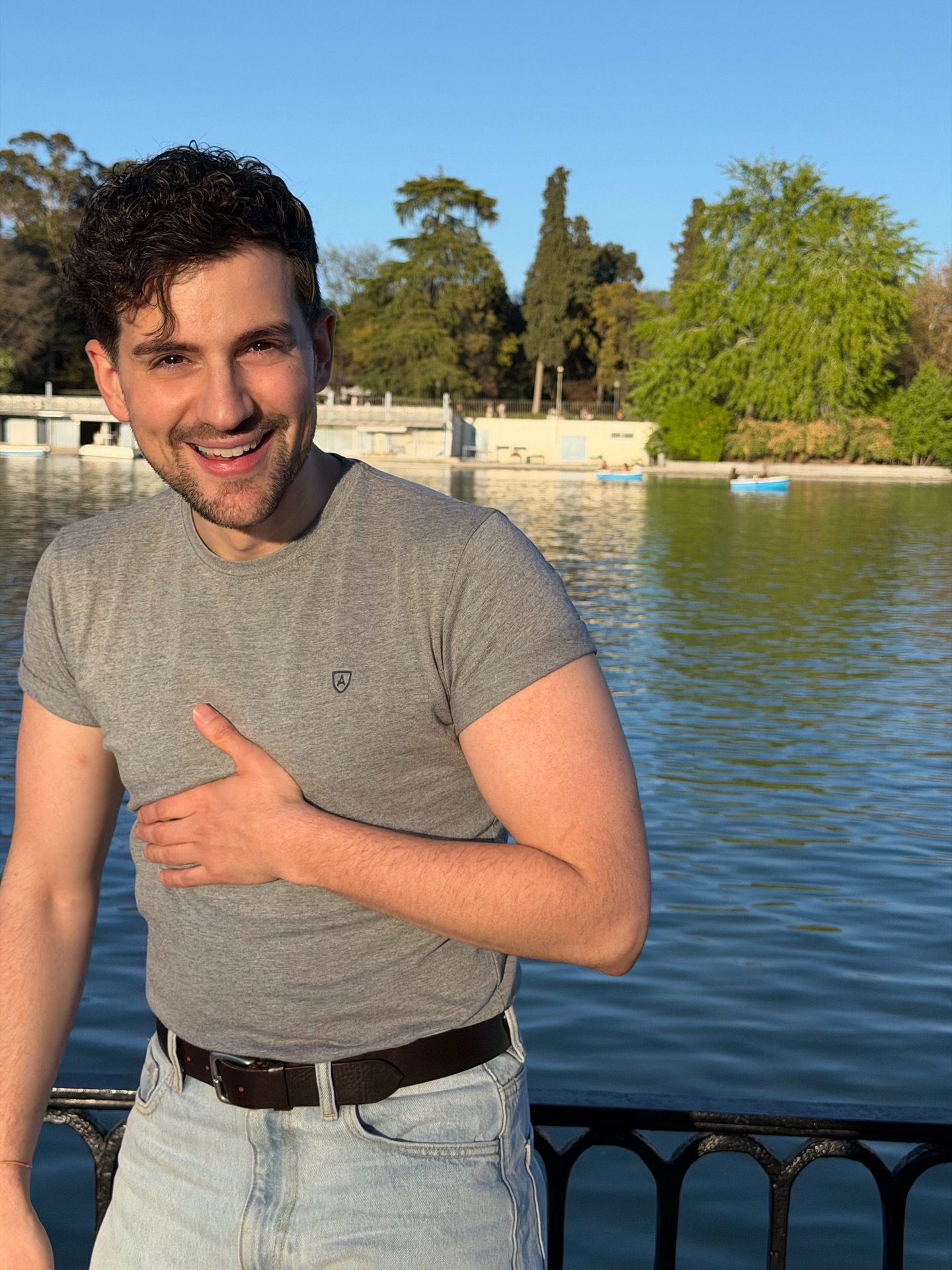Vaya, me han pillado totalmente desprevenido! #retiro #madrid #sonrisa