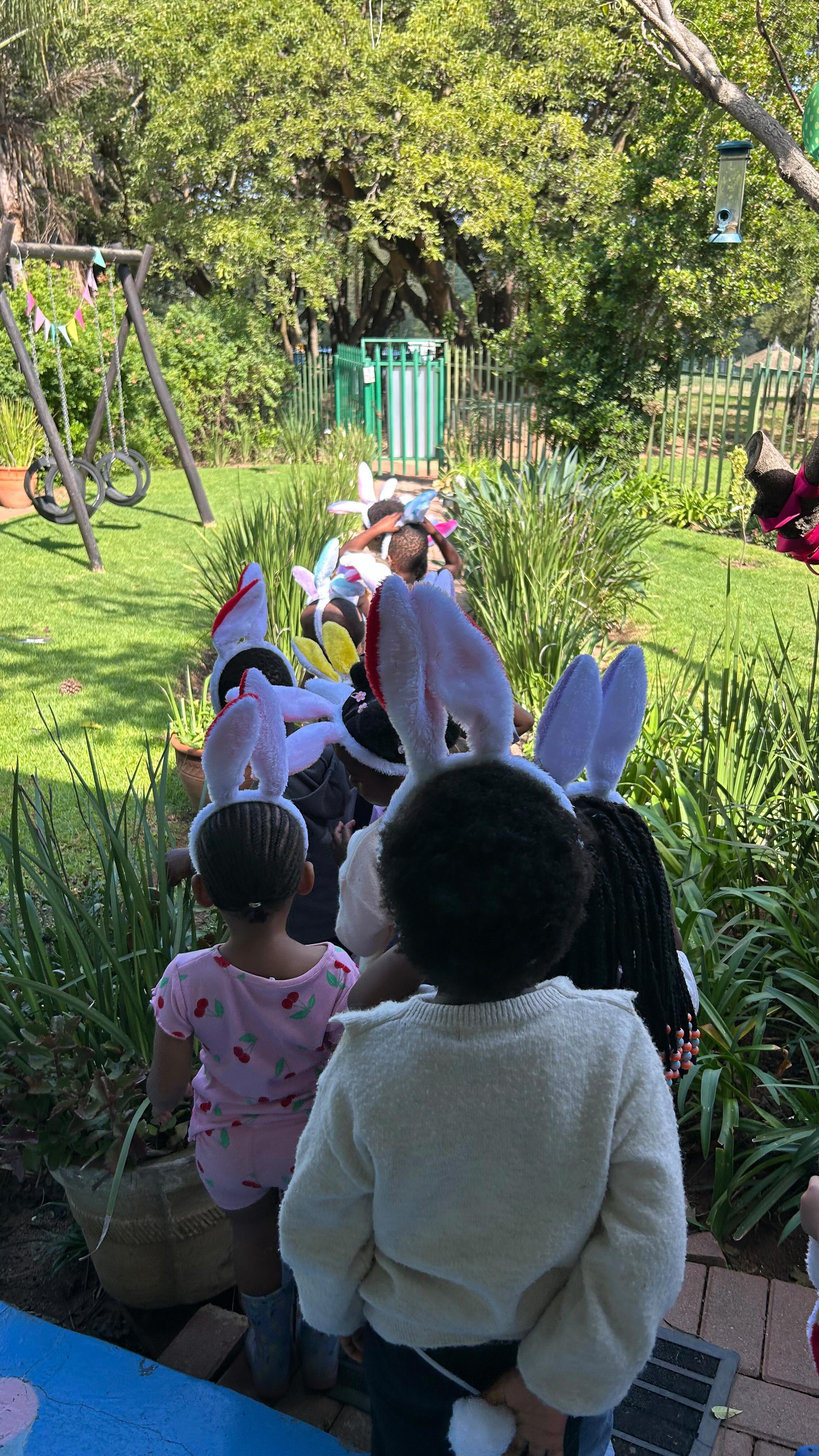 What a wonderful Easter celebration!🐣Our Easter Egg Hunt brought together parents and children for a morning filled with smiles, excitement and precious moments! Thank you to all amazing families for making it so special 💜🌈# Easteregghunt #montessoripreschool #playgroup #education #toddler