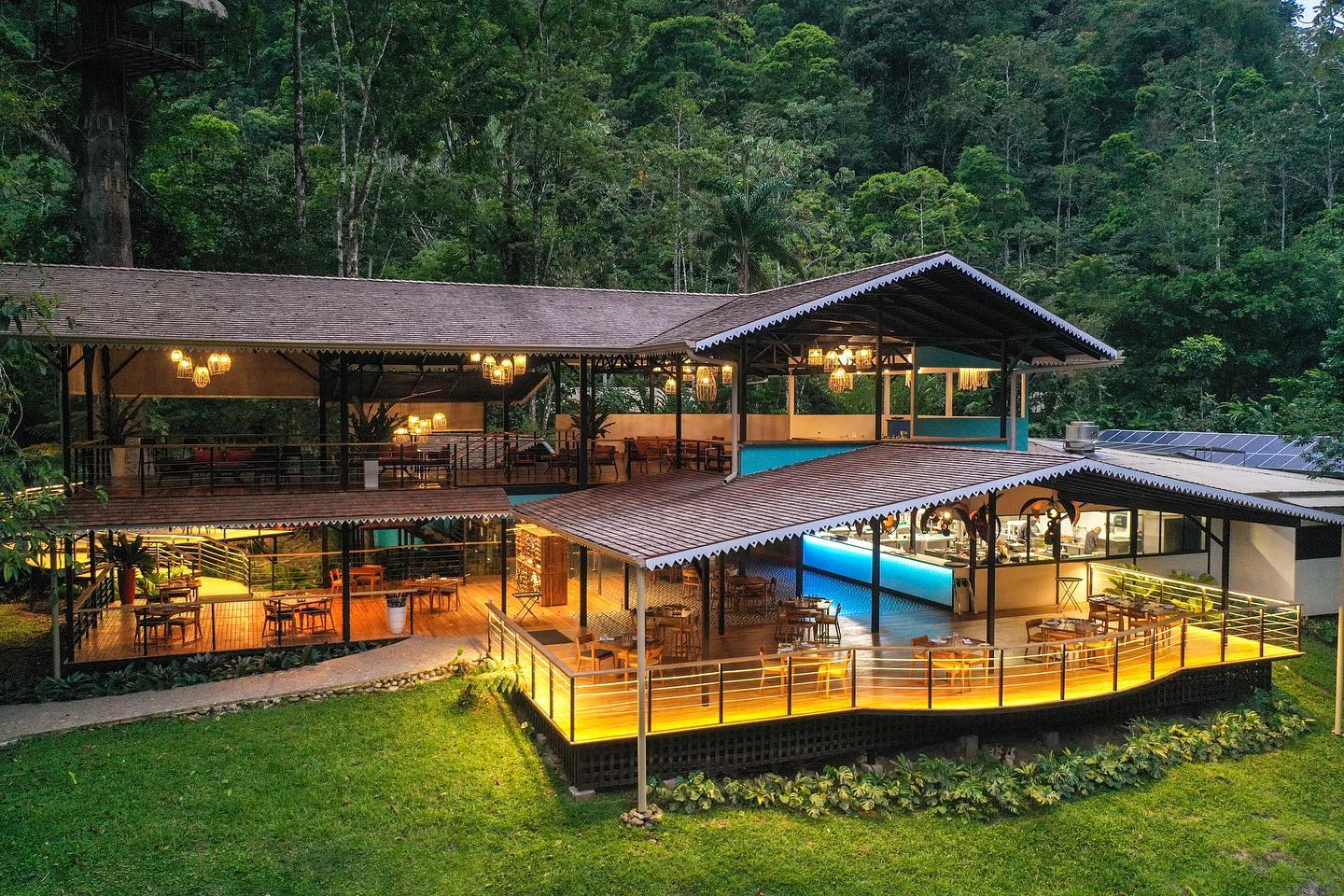 Welcome to Pacuare Lodge. This sustainable luxury eco-hotel is situated on the banks of the stunning Pacuare River. World-class white-water rafting is just out the front door, as well as canyoning adventures, nature exploration, and cultural experiences with the indigenous Cabécar community.
Stays at Pacuare Lodge are inclusive of all meals. Their kitchen is focused on the highest quality farm-to-table cuisine.
Also included in all stays are 8 experiences such as tropical canyoning, bird-watching, and a canopy tour.
The remote location of Pacuare Lodge, in the Limón province between San Jose and the Caribbean coast, makes it very much a destination and adventure unto itself when visiting Costa Rica. Transportation from and to San Jose is included, guests may arrive via 4x4 vehicle, or white water raft, their choice!
Pacuare Lodge is an incredible hidden gem and should be highly considered for a special getaway. Please contact us to discuss adding a stay here to your Costa Rica itinerary. As one of our trusted partners, we are able to provide the highest VIP service to make sure your stay is nothing less than magical.
#costarica #pacuare #adventuretravel #vegancostarica #costaricatravel #riverrafting #tropicalvacation #sustainabletravel