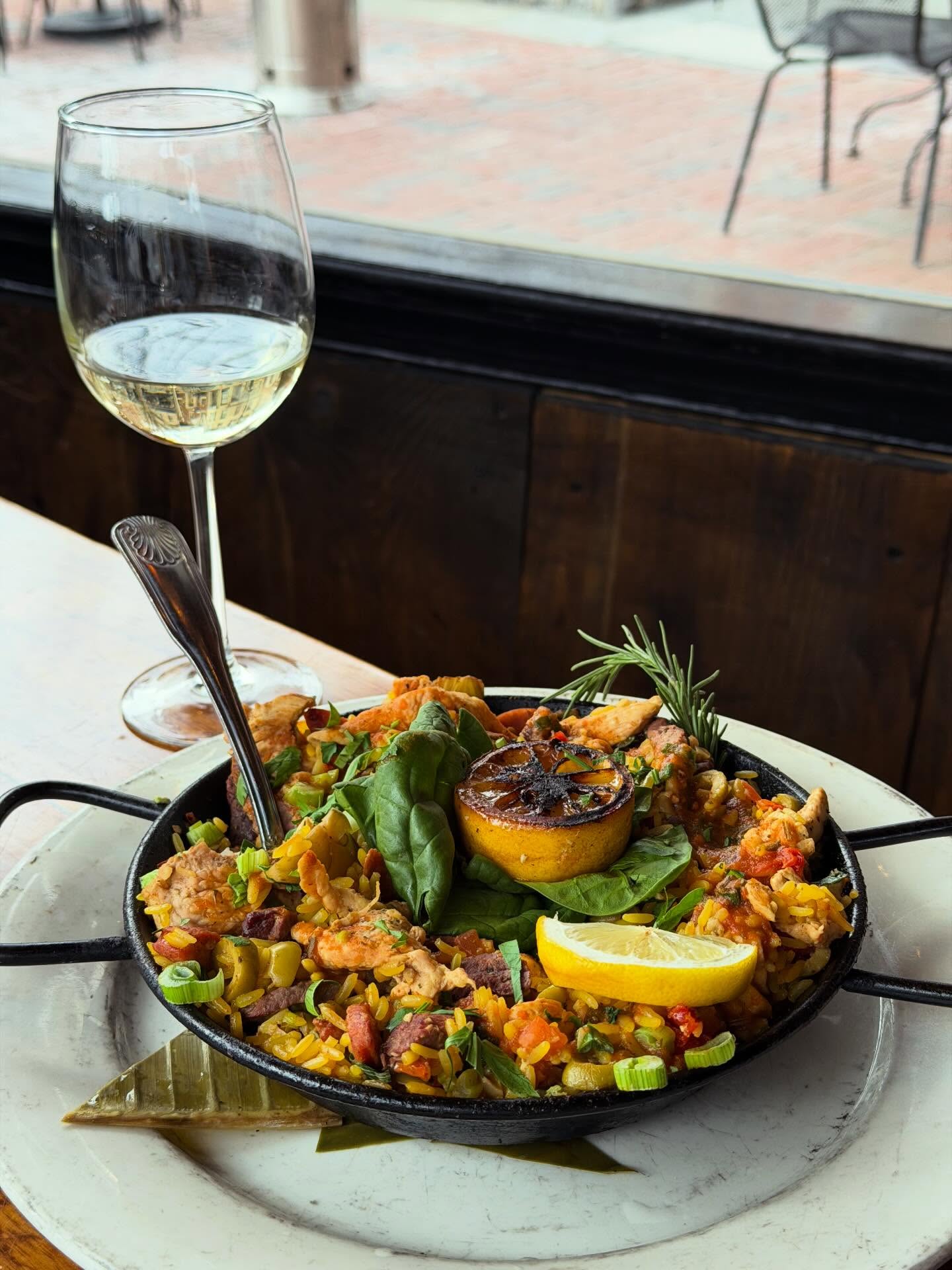 Paella por favor π₯ #yum #tapasandsangria #paella #visithistoricbethlehem #springweather