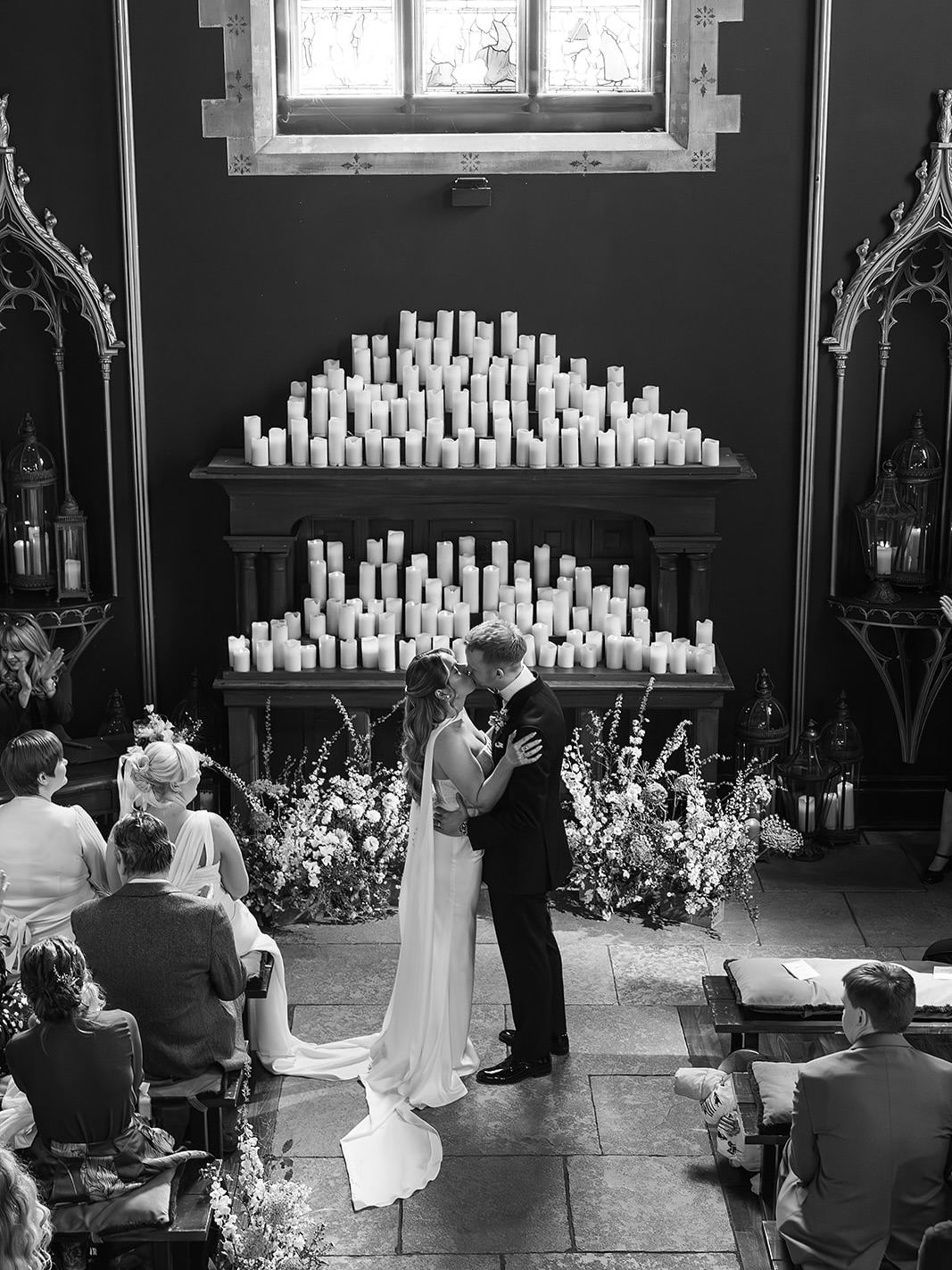 Anna & Oliver at Lartington Hall
a few quiet moments from the day, ending with the best dressed guests
Photography @iam.ivanaking
Florals @katyrosemayfloral
Venue @lartingtonhall
Make up @sophiejakemanmua
Hair @hairbytosetti
Cake @weddingcakesbysara
Nottingham wedding florist
UK wedding flowers
wedding florist UK
church wedding flowers
garden inspired florals
Timeless wedding florals