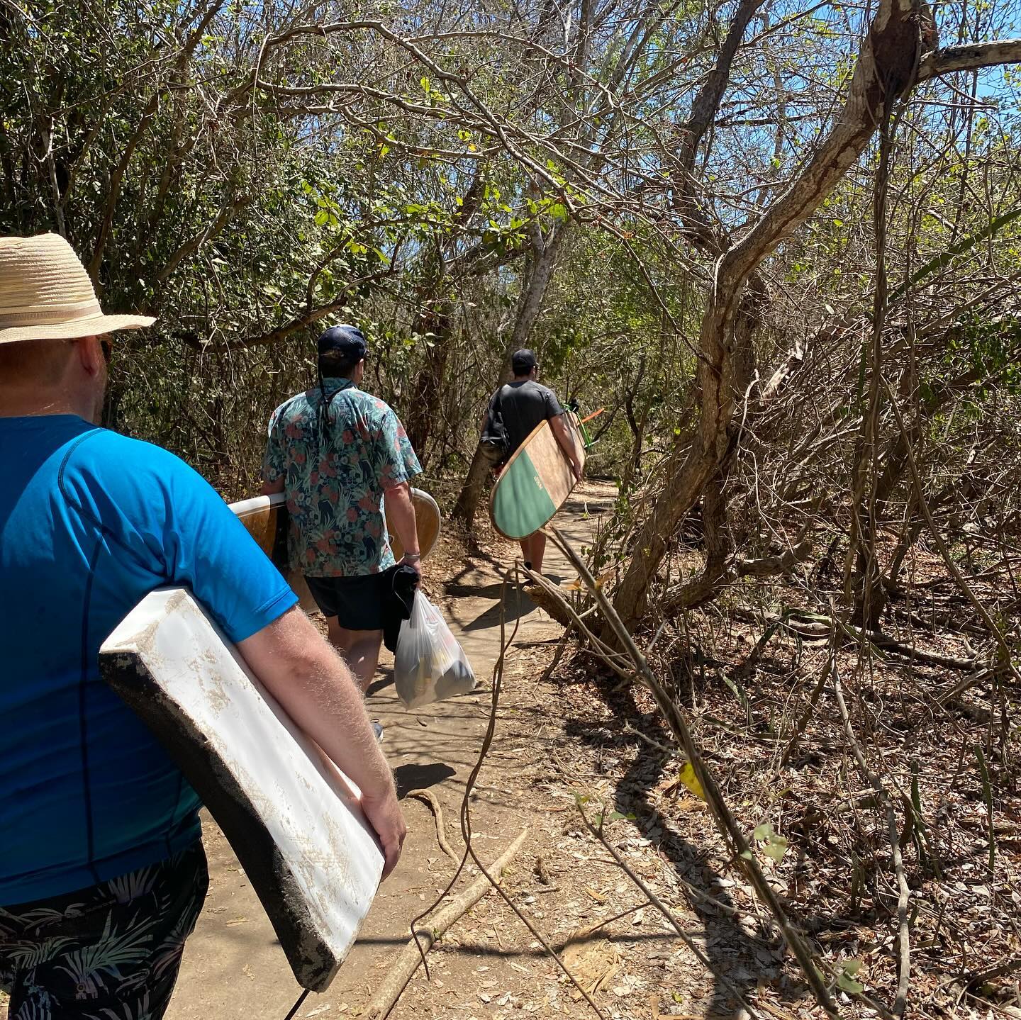 Another great surftrip🏄🏻♂️🌊
•
•
•
•
•
#surflessons #surfvallarta #gosurf #visitpuertovallarta #rivieranayarit #banderasbay #instabeach #waves #instamexico #instatravel #nuevonayarit #nuevovallarta #jalisco #vacation #sea #views #surf #surfing #fun #puertovallartasurf #mainlandmexico #surftrip