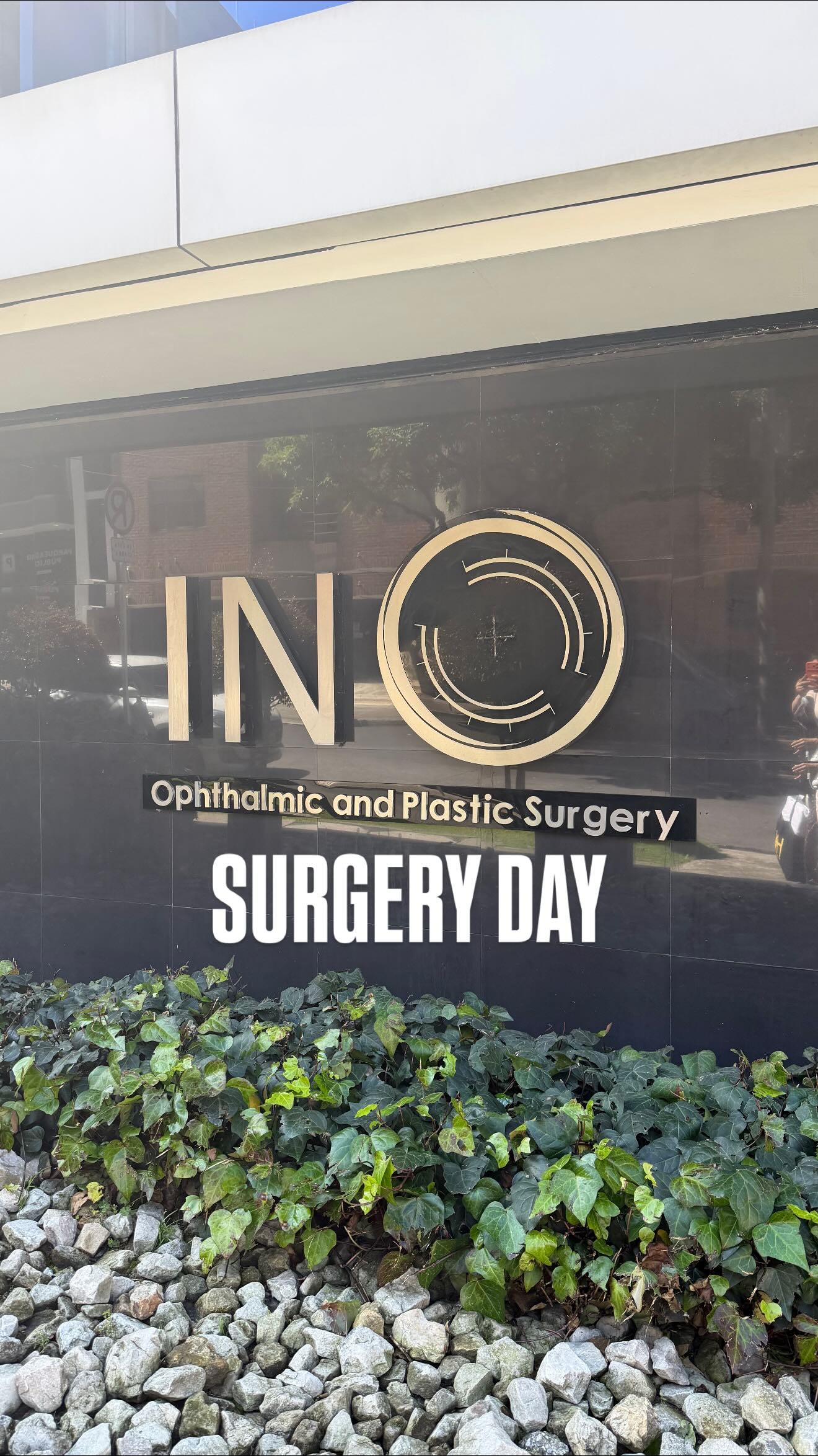 🙏 𝐒𝐔𝐑𝐆𝐄𝐑𝐘 𝐃𝐀𝐘 with @drhugoaguilarvilla @clinica_ino
There’s a moment… right before you walk in…
where everything gets quiet.
No content. No business. No titles.
Just you, your thoughts… and the decision you made for yourself.
Walking into Clínica Ino, I wasn’t just a provider —
I was a patient again.
From walking into Clínica Ino, to my overnight stay with my mom right by my side 🤍
…to being cared for by the most incredible nurse @homeservicenurse , guiding me through every post-op appointment this journey reminded me how important it is to be supported, prepared, and intentional.
Because surgery will humble you.
And recovery will reveal everything.
And this is exactly why I built what I built with @trustsurgeryconsultants 🫶
At Trust Surgery Consultants, we don’t just “offer post-op”…
we understand it on a level that only comes from living it.
The vulnerability.
The healing.
The transformation.
This journey reminded me —
you don’t just choose a surgeon…
you choose your entire recovery experience.
I’m so grateful to be surrounded by a team that aligns with that level of excellence ✨
#SurgeryDay #PostOpCare #plasticsurgery #HealingJourney #LuxuryRecovery SurgeryExperience