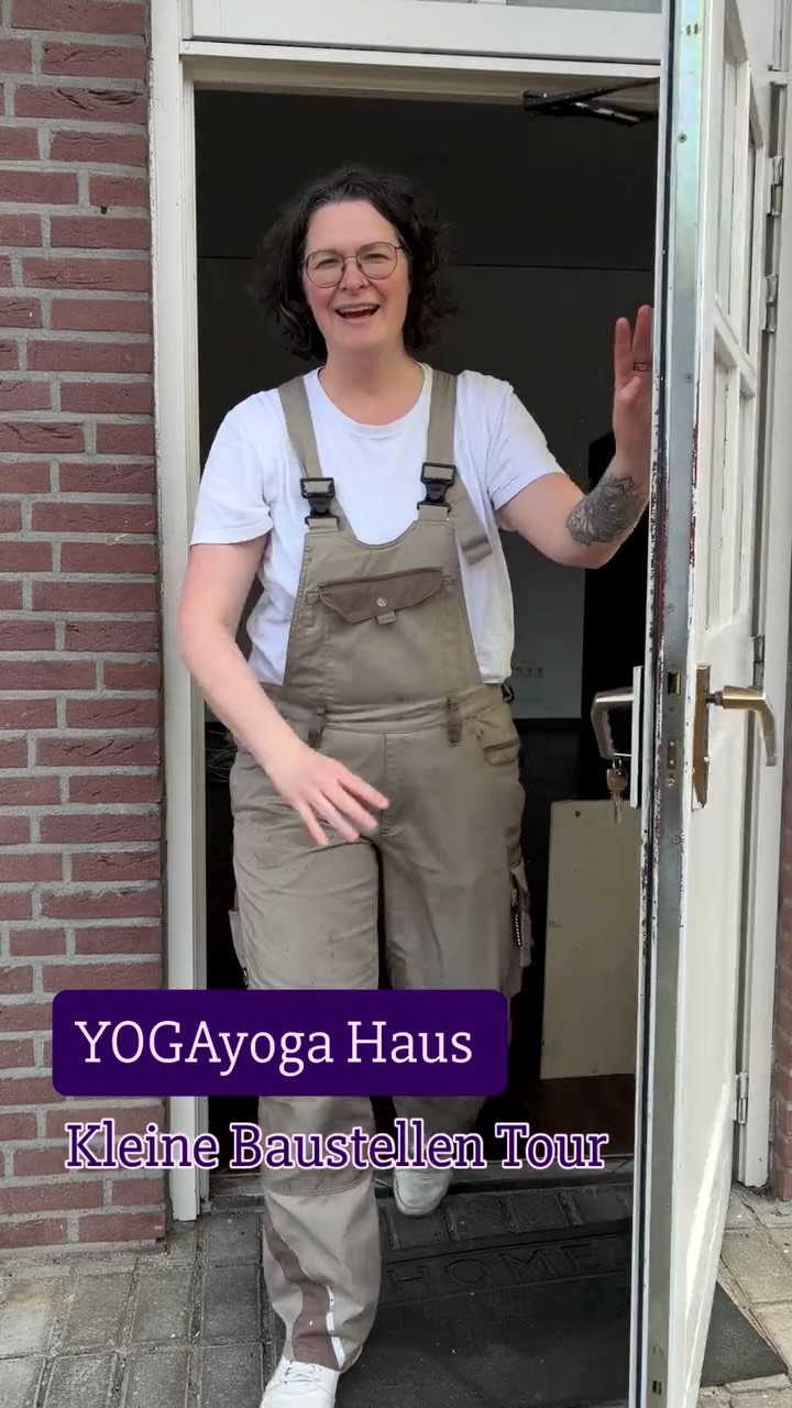 Komm mit! Ich nehm dich mit auf die Baustelle meines YOGAyoga Hauses! Das ist nur ein kleiner Teil. Mehr folgt…
#yogakalkar #yogalehrerin #baustelle #herzensprojekt