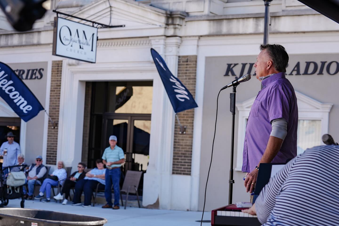 Mark your calendars for Church in the Street, Open Arms Ministries Church-224 N. 6th St., Quincy, IL
May 17
June 21
July 19
August 30
September 20
October 11
