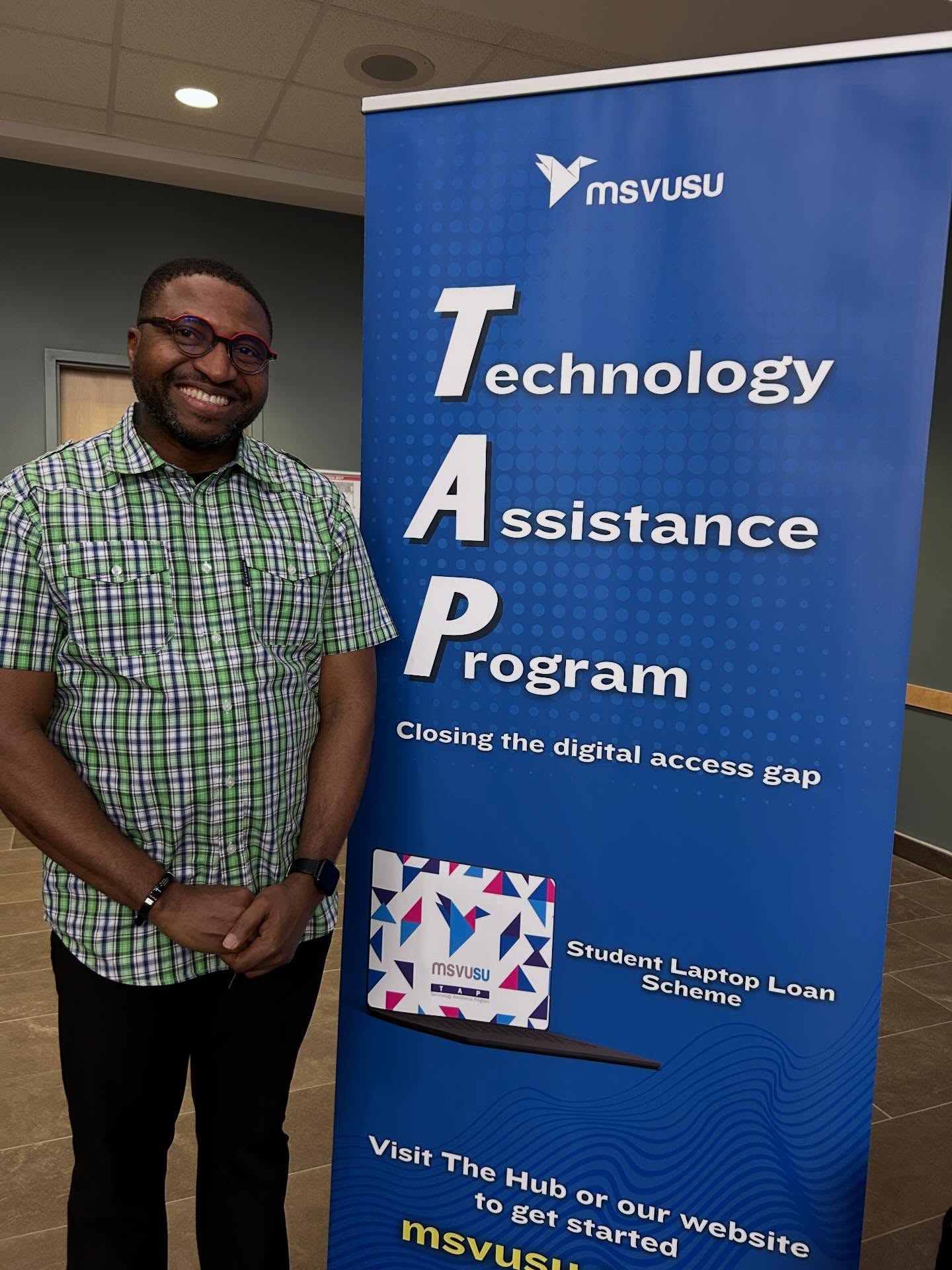 Last week we celebrated the launch of our TAP Laptop Loan Scheme, a project our VP Research & Grad Student Affairs has been working hard at for months!
Thanks to our partners, msvusu now has over 20 laptops available for extended loans for students! This program helps to bridge the technical gap and to give students tools that help them succeed! Visit the Hub or msvusu.ca/tap to learn more.
#msvusu