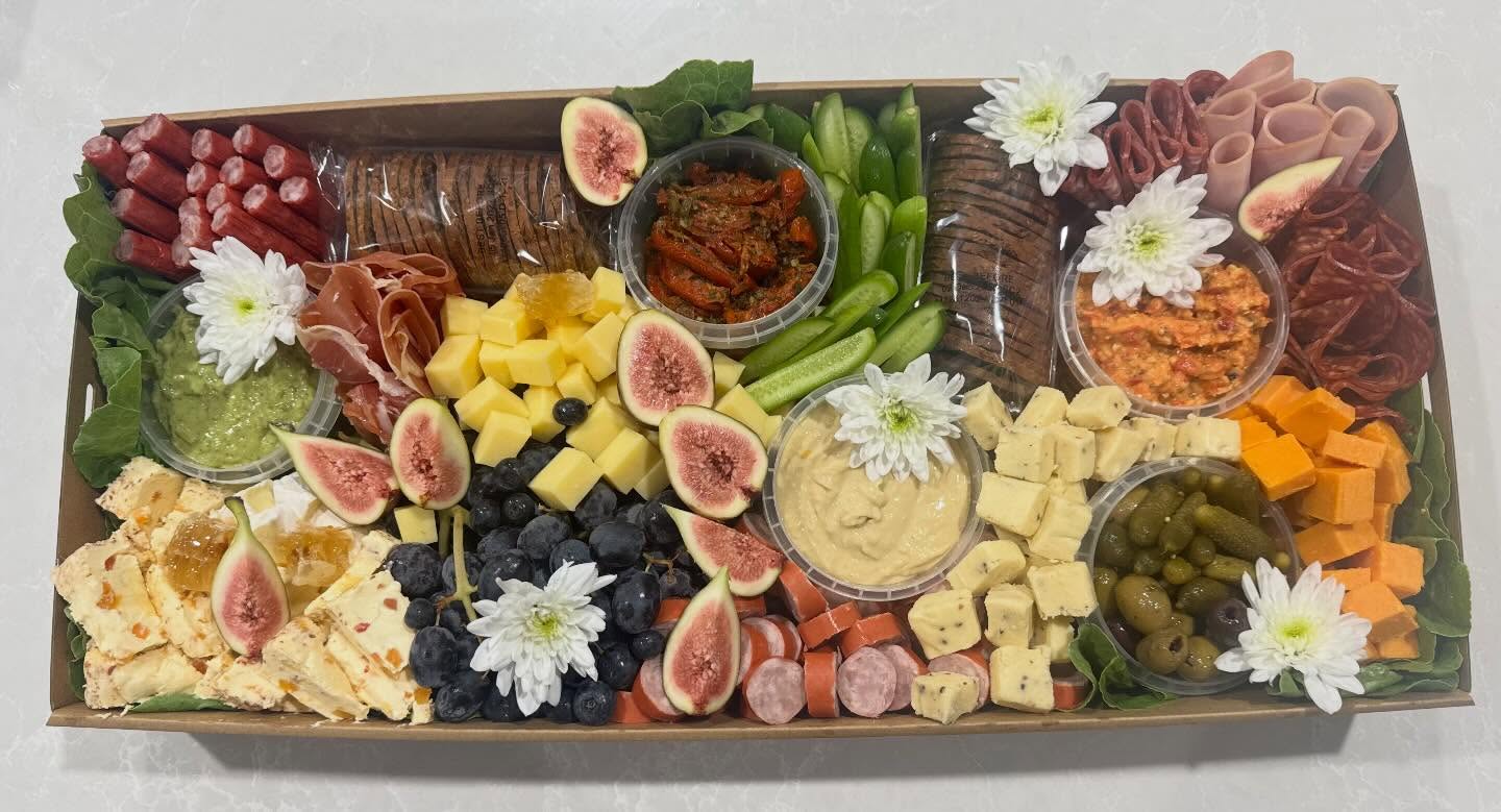 When the girls call 📞 make sure your rocking up with one of our large mixed devilry boxes 🔥 perfect for that gossip and wine sesh 🍇🧀🍷 - order yours today through our website 💞