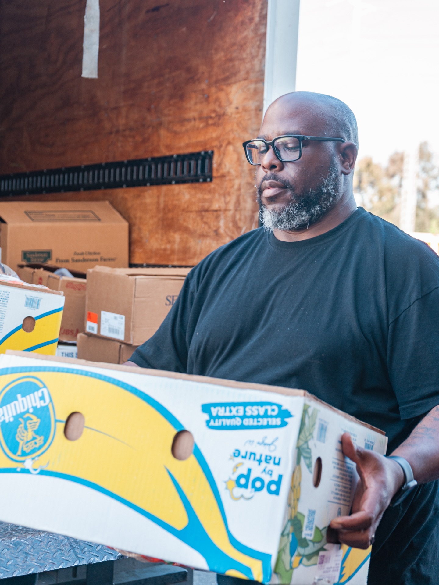 Meet us at our FREE Food Giveaway every Wednesday from 4:30-6:30pm. 🚘 Drive through only at 6524 44th Street STE. 208 Sacramento, CA 95823
For more info about our Daughters of Zion Enterpryz & how you can help please visit: www.dozenterpryz.org or email info@dozenterpryz.org
Touching the Heart of God, by Touching the Heart of people.” This is ‘why’ we do what we do. ❤️