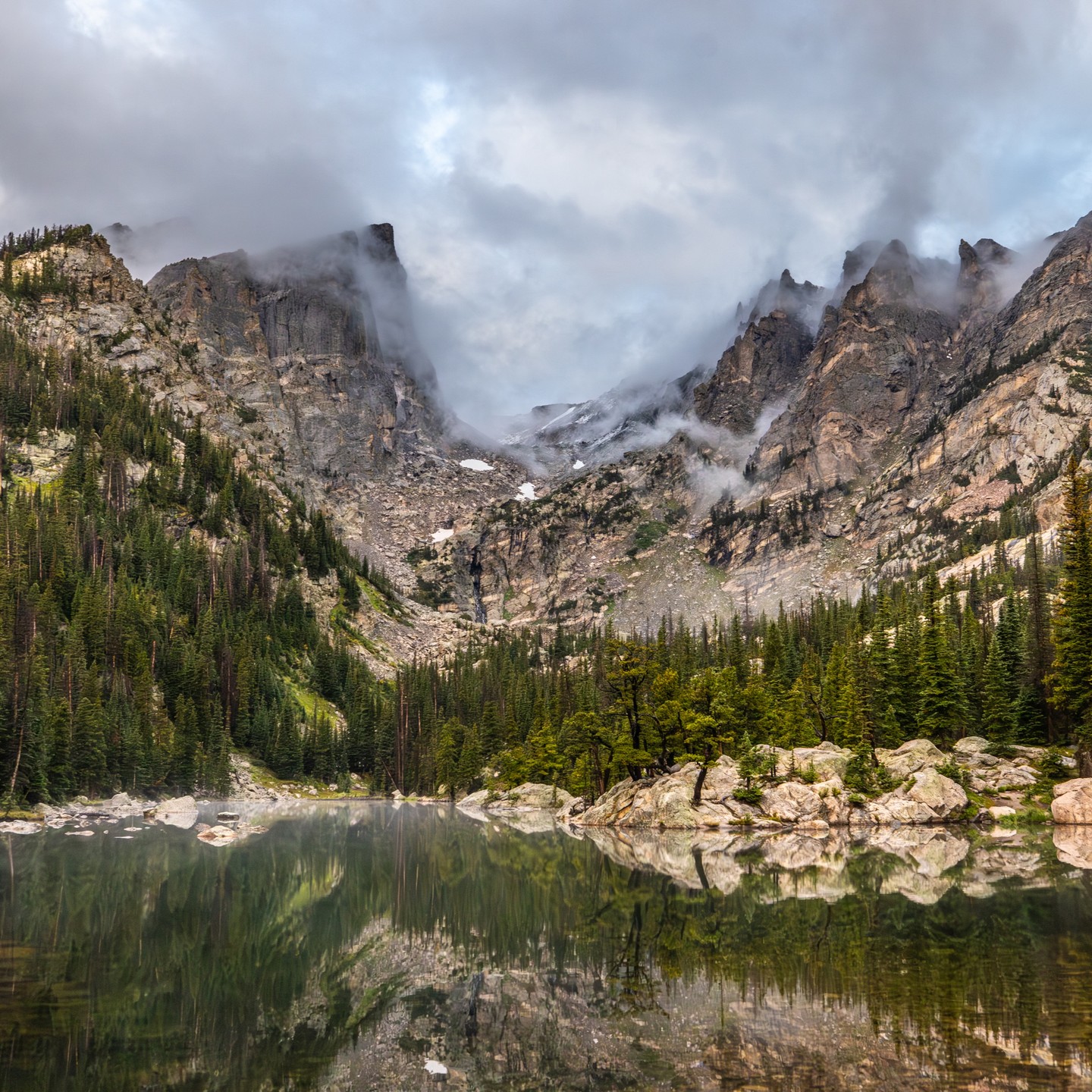 A handful of Rocky Mountain Landscape shots from my latest Youtube Video on my channel @DesignShootBuild you can come with us on an adventure through diverse landscapes of Colorado as we photograph some stunning wildlife with the Canon 100-300 RF 2.8 lens. Experience the beauty and challenge of wildlife photography in some of Colorado's most beautiful locations.
@canonusa
#wildlifephotography #wildlife #dreamlake #wildlifephotographer #wildlifepictures #wildlifelovers #nature #natureinspired #ourplanet #colorado #rockymountains #coloradolandscape #landscapephotography #canonwildlifephotography #canonRF100-300 #canonR5