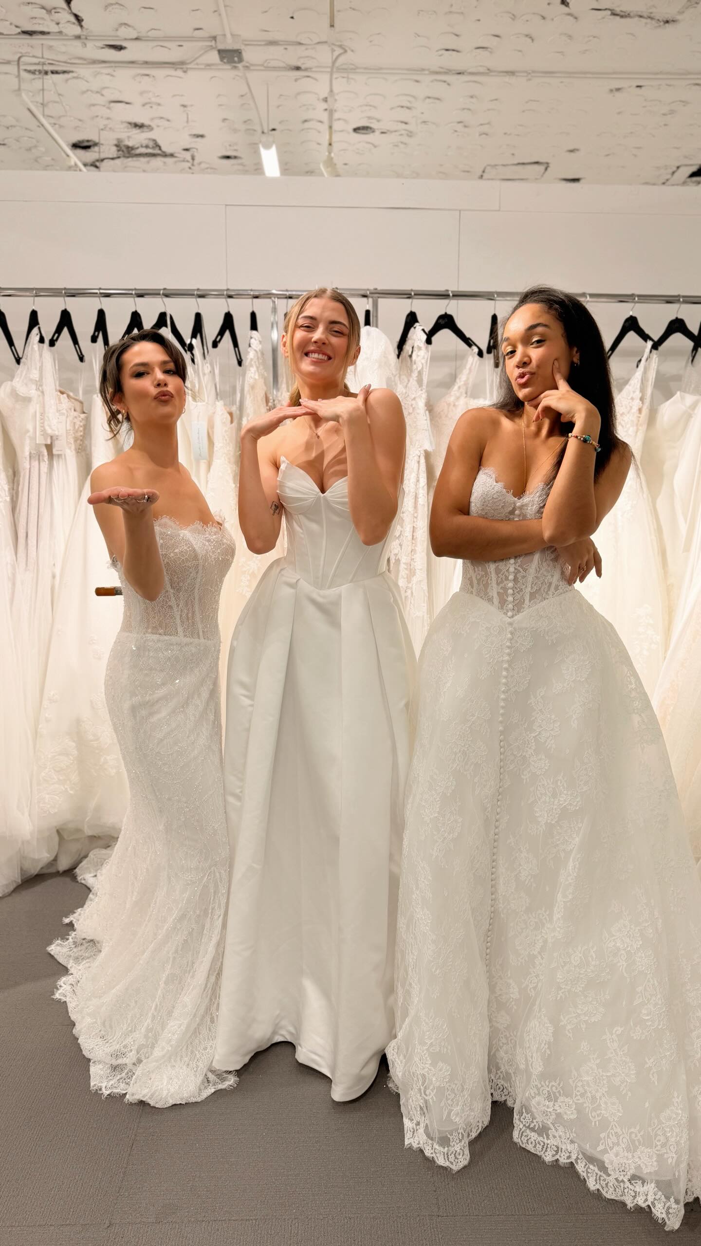 Quiet luxury brides, this is your moment 🍸