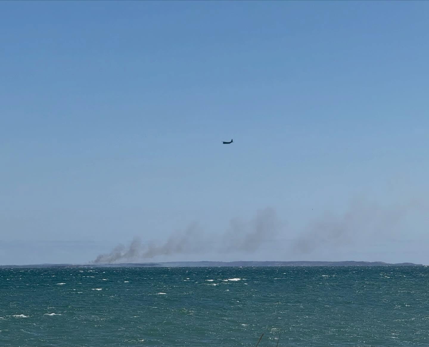 Mass DCR Fire Control is conducting a prescribed burn on Penikese Island off of Cuttyhunk. The smoke is visible from our shores.
If you look closely you’ll see a United States Air Force C-130 Hercules flying just 400’ overhead. 🇺🇸
#westportma