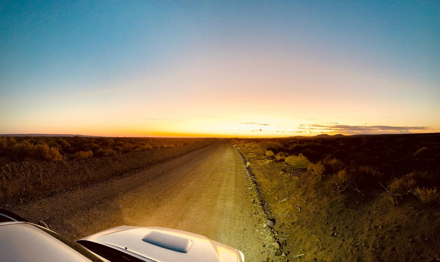 Comme au premier matin du monde.
L’immensité des paysages, des Rios, la liberté comme compagne d’Aventure.
Argentine, 2026.
Avec mon cher ami Baptiste.
Des heures de piste, du vent, des kilomètres de rivières, et presque rien autour.
On découvre.
On explore.
On respire.
Une façon de regarder,
de pêcher,
de guider,
de vivre.
Prendre le temps.
Observer. Respecter. Tenter de comprendre.
Pour ne garder que l’essentiel.
—— En ——
Like the first morning of the world.
The vastness of landscapes and Rios, freedom as our companion in adventure.
Argentina, 2026.
With my dear friend Baptiste.
Hours of dirt roads, wind, miles of rivers, and almost nothing around.
We discover.
We explore.
We breathe.
A way of seeing,
of fishing,
of guiding,
of living.
Taking the time.
Observing. Respecting. Trying to understand.
To keep only what truly matters.
#patagoniaflyfishing
#wildwaters
#fishingadventures
#exploration