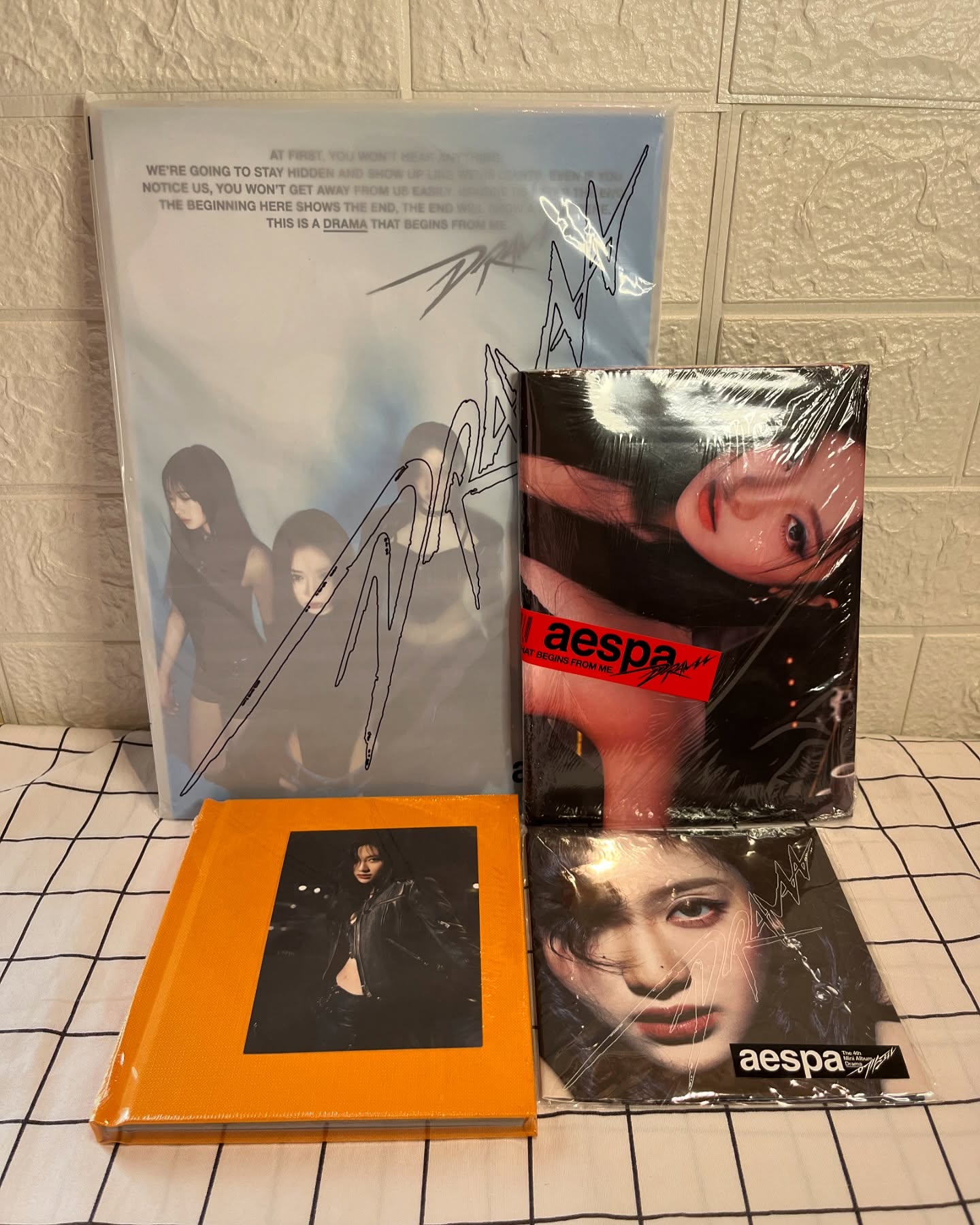 MYs, ready to add aespa’s stunning albums to your collection? 🌟 Whether it’s their latest release or a previous one, we’ve got you covered! Get purchase assistance and shipping straight from Korea to the Philippines. Let us bring aespa’s music to your doorstep! 💿🇰🇷✈️🇵🇭
‼️FAQs
🇰🇷OFFICIAL + SEALED
✅Freebies
✅DP allowed
✅Normal ETA
💸MOP: GCASH/MAYA/BDO/BPI
🚚: LBC/GOGO/LALAMOVE
🚫NO COD
