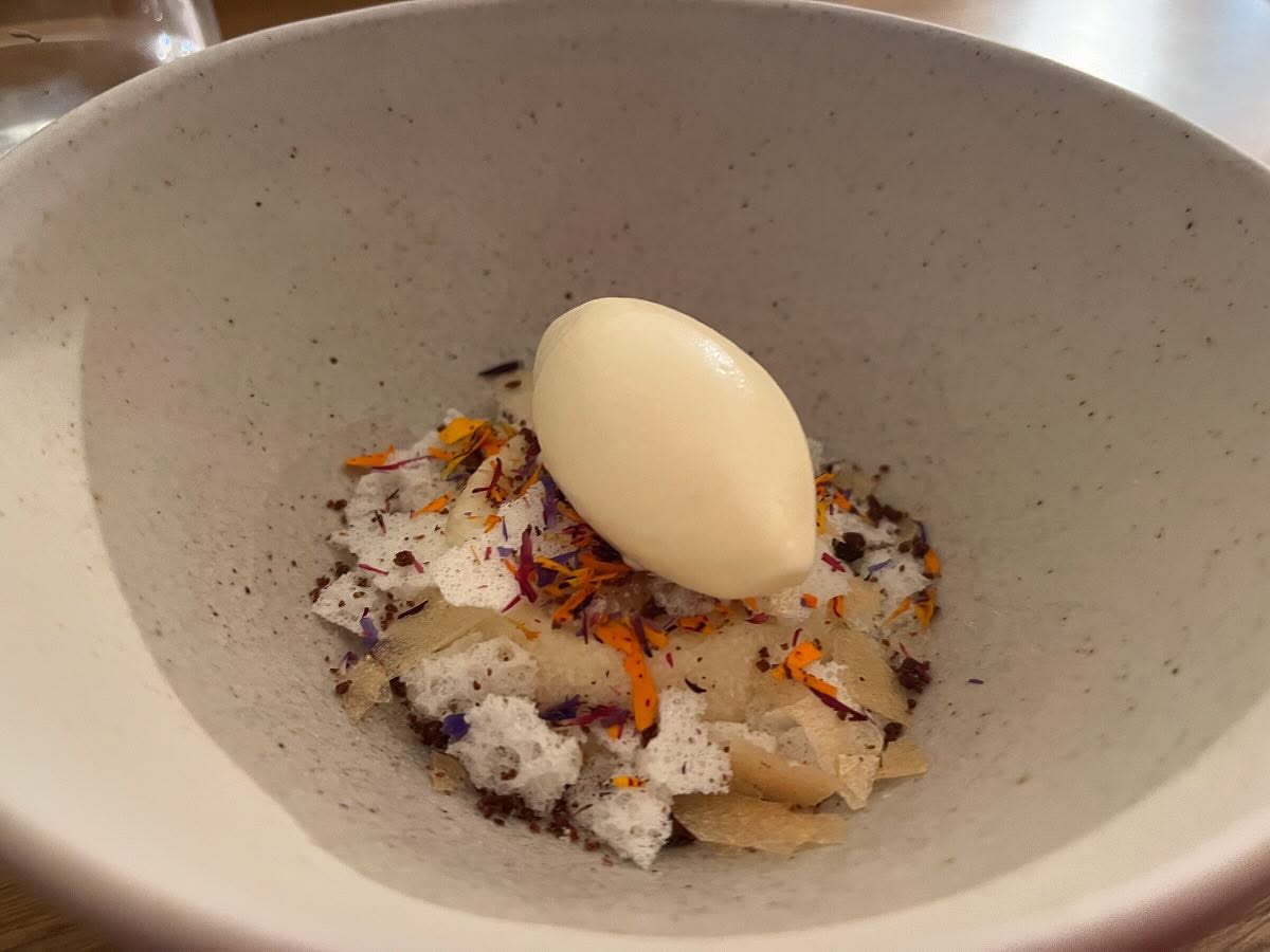 Gingerbread mousse