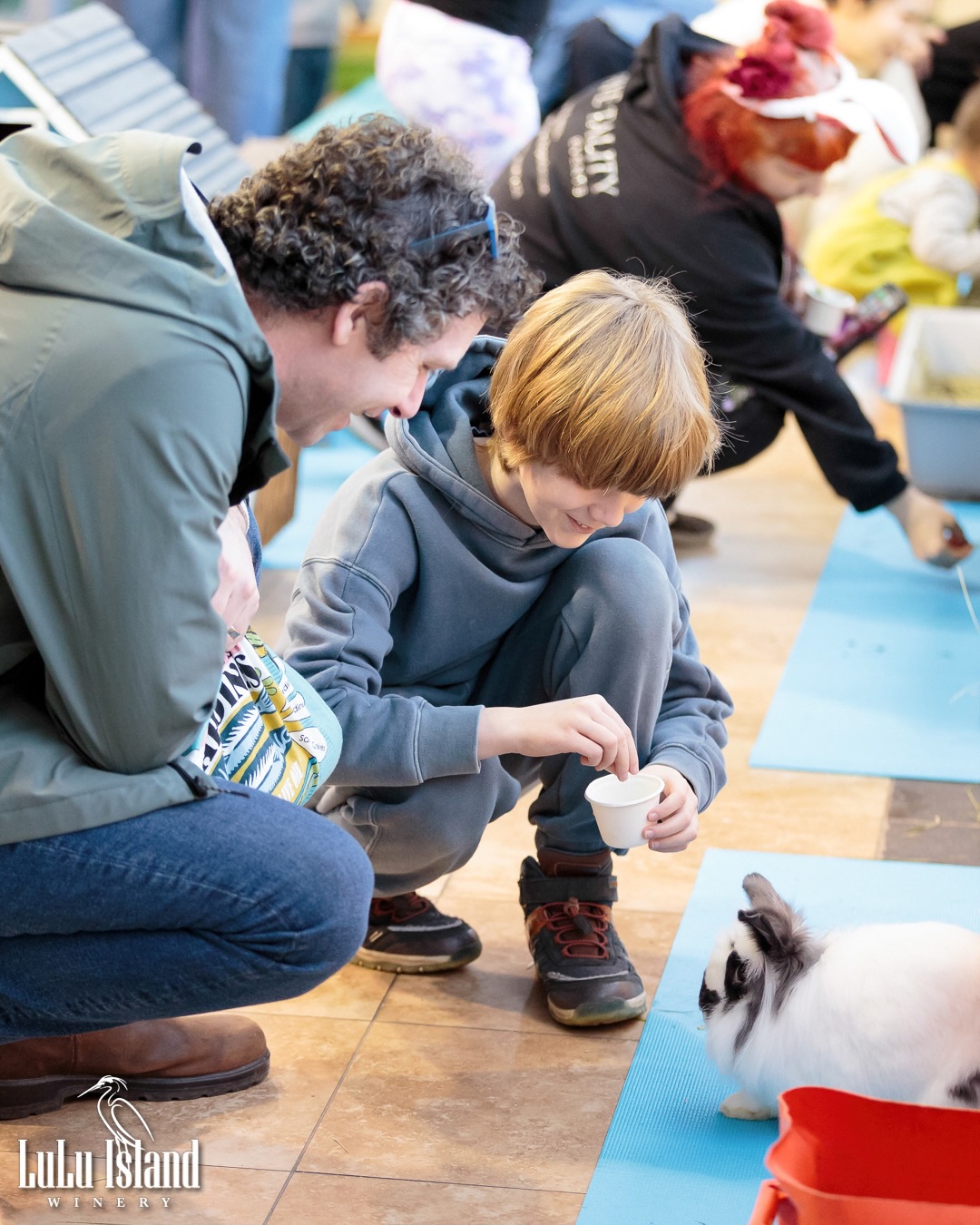 A heartfelt thank you to everyone who came out last weekend for Easter BunnyFest 2026 hosted by @rabbitatsrescue đ°đ„°
From local sponsors to the patient and hard-working volunteers to all the wonderful families who came out to support a great causeâit was a truly amazing weekend, with perfect weather to boot! More photos will be shared on our Facebook page shortly, and weâll have a special video recap coming soon as well đ€