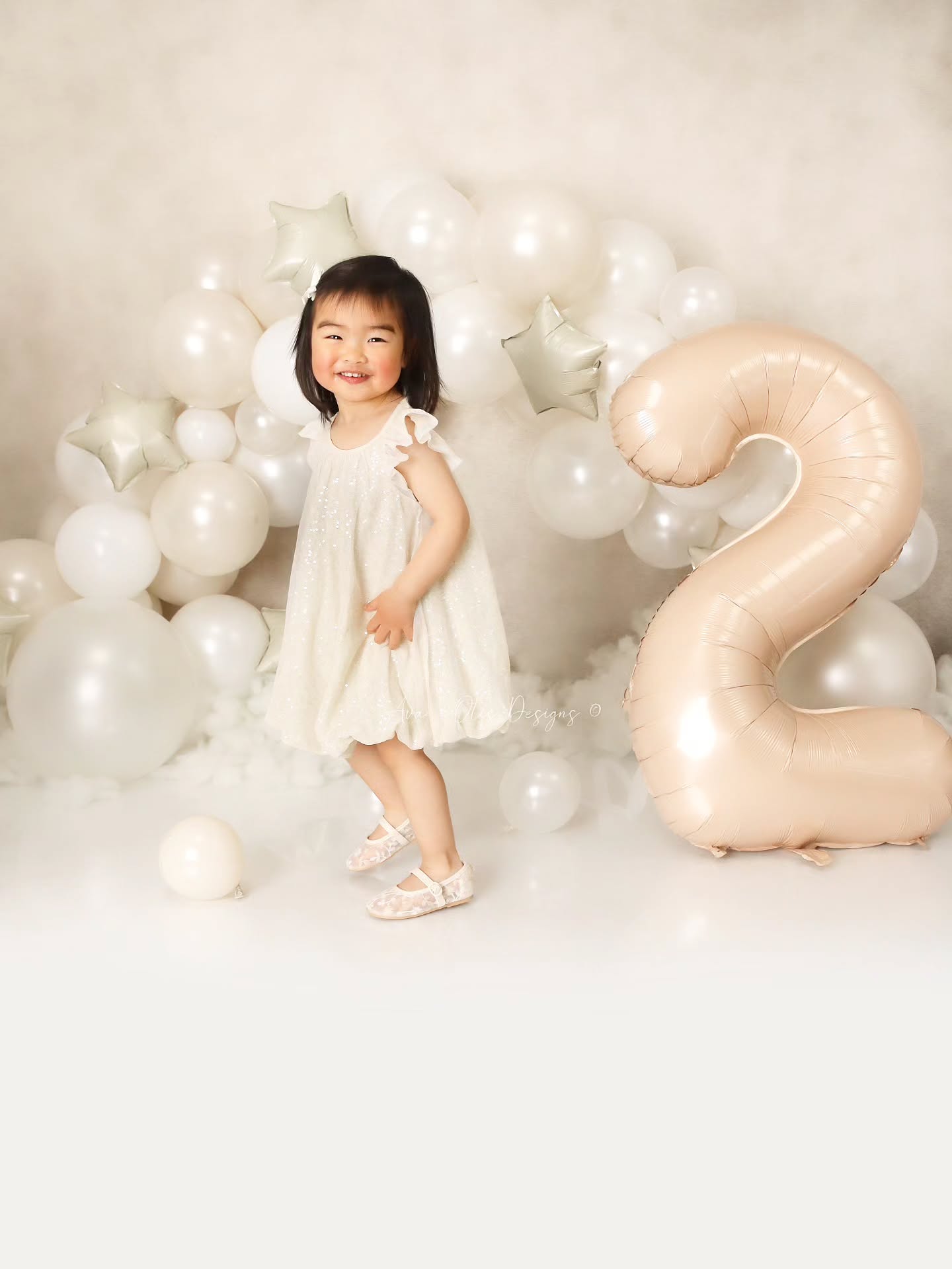 she's a star 🌟
#birthdayphotoshoot #secondbirthdayphotoshoot #secondbirthday #twoyearsold #avaotisdesigns