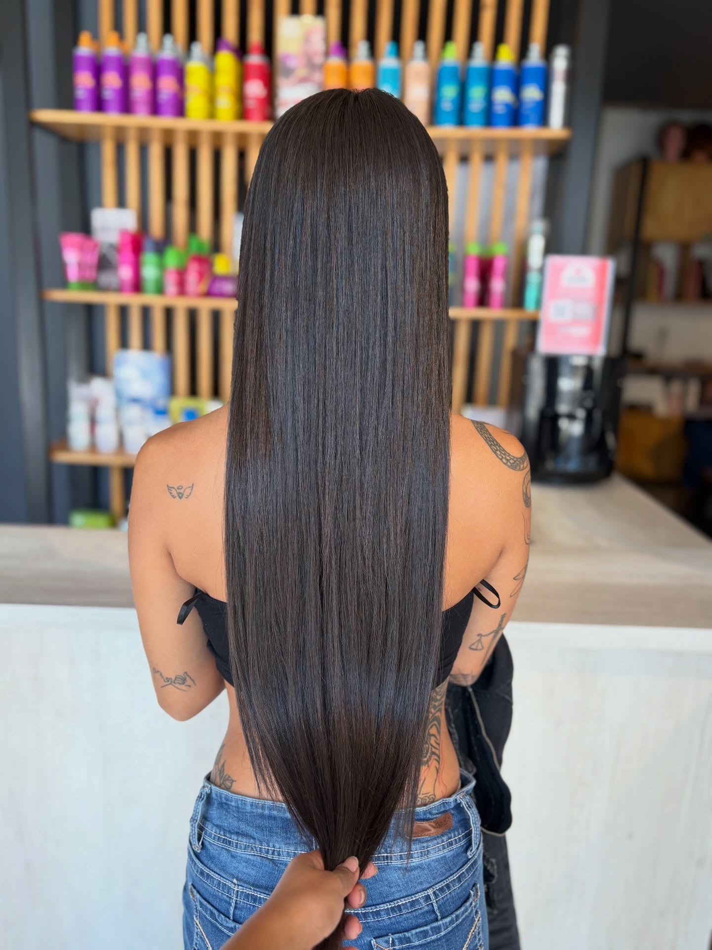 Alisado ✨ ideal para esta temporada y mantener nuestro cabello más controlado☺️
Horas disponibles 🙌🏽