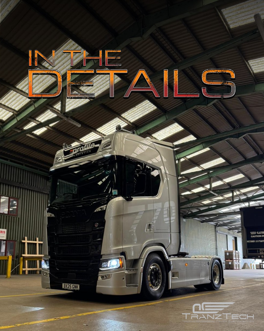 Another truck in the workshop!🚚
This one’s just popped in for a low profile smooth catwalk, A-frame upgrade and colour-coded perimeter lights, combining sleek design with practical functionality.
Upgrades like these don’t just look the part, they’re built to perform on the road too.
What would be your must-have truck upgrade?👇