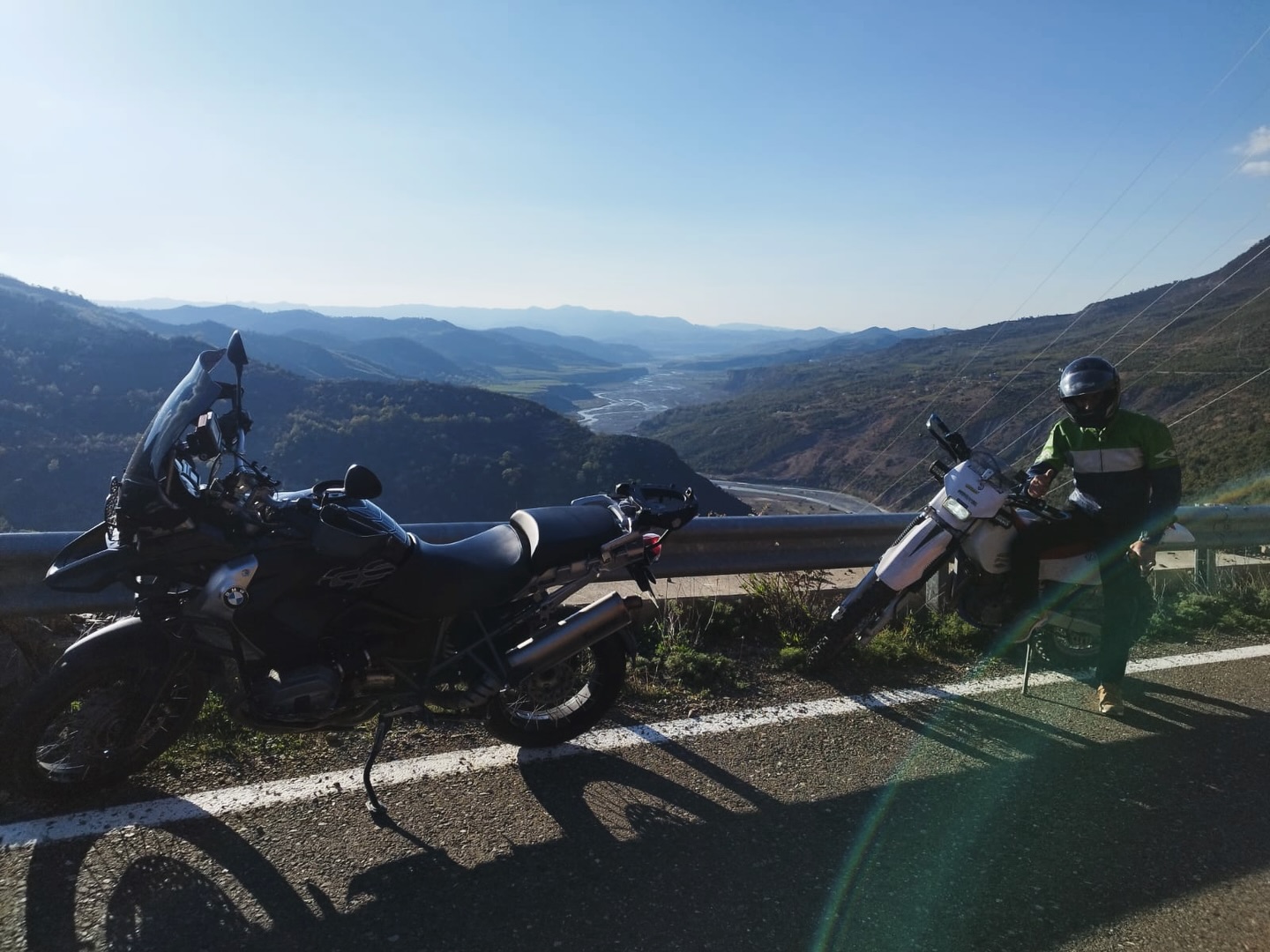 🏍️
