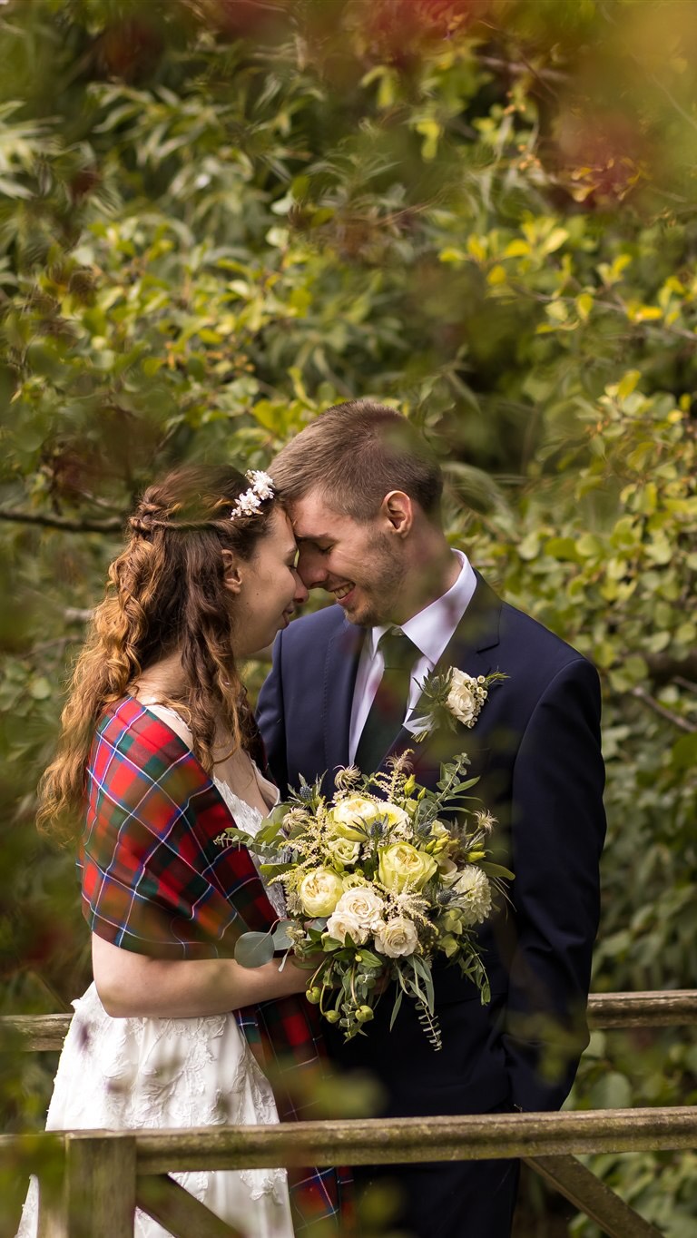 E&M ♥︎
A highlights of the highlights film (because you can only use 90 seconds of music on insta!)
I had so much fun putting this one together! Such a beautiful wedding, with a gorgeous couple and stunning venue!
Highlight films can be added to your photography package (filmed seamlessly alongside the photos) or as a standalone package if you’ve booked a photographer already. Get in touch for more details!
Photographer & film: @amybennettphotography_
(+ @silverstarphotographic as second photographer)
Venue: @swallowsnestbarn @ceremoniesinwarwickshire
Dress: The bride made it 😍
Flowers: @greenandwildflowers
Decor: @rentevent_decor_hire
Cake: @monicas_bakes
Caterers: @lemon_zest_cuisine
#warwickshireweddingphotographer #swallowsnestbarn #swallowsnestbarnwedding
