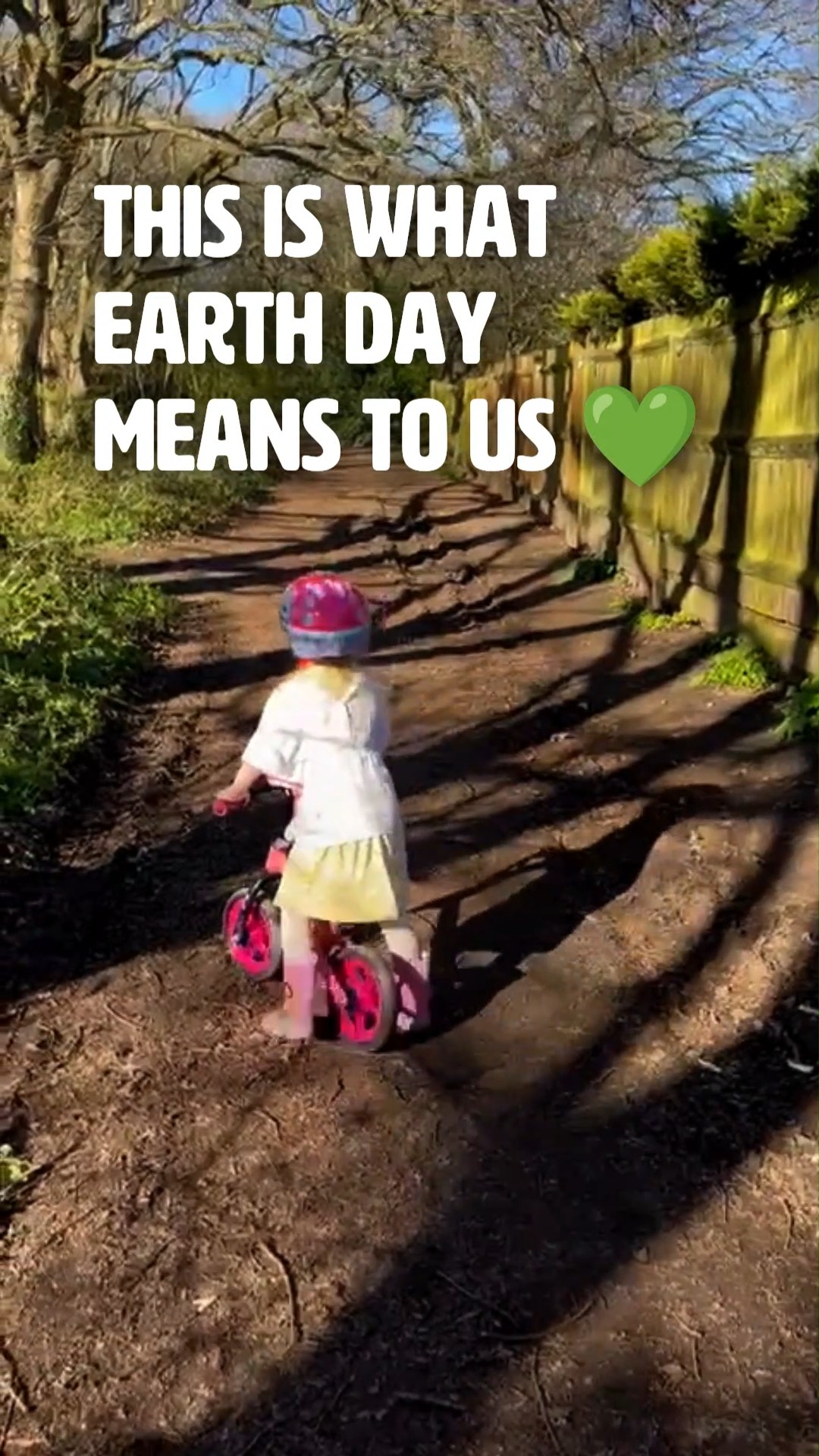 This Earth Day, we’re thinking about the future we’re building, for our children 💚🌍
Across the UK, mums in our community are stepping up as climate leaders. Organising locally. Speaking up. Creating change where they live.
Because this isn’t just about today, it’s about the world our children grow up in.
✨ And this week, there’s a chance to go even further…
A moment where your support can have twice the impact.
Tap the link in @motherscan bio to double your donation & help mums build the future their kids deserve!!
#EarthDay #MothersCAN #ClimateAction #Mums #EarthRaise