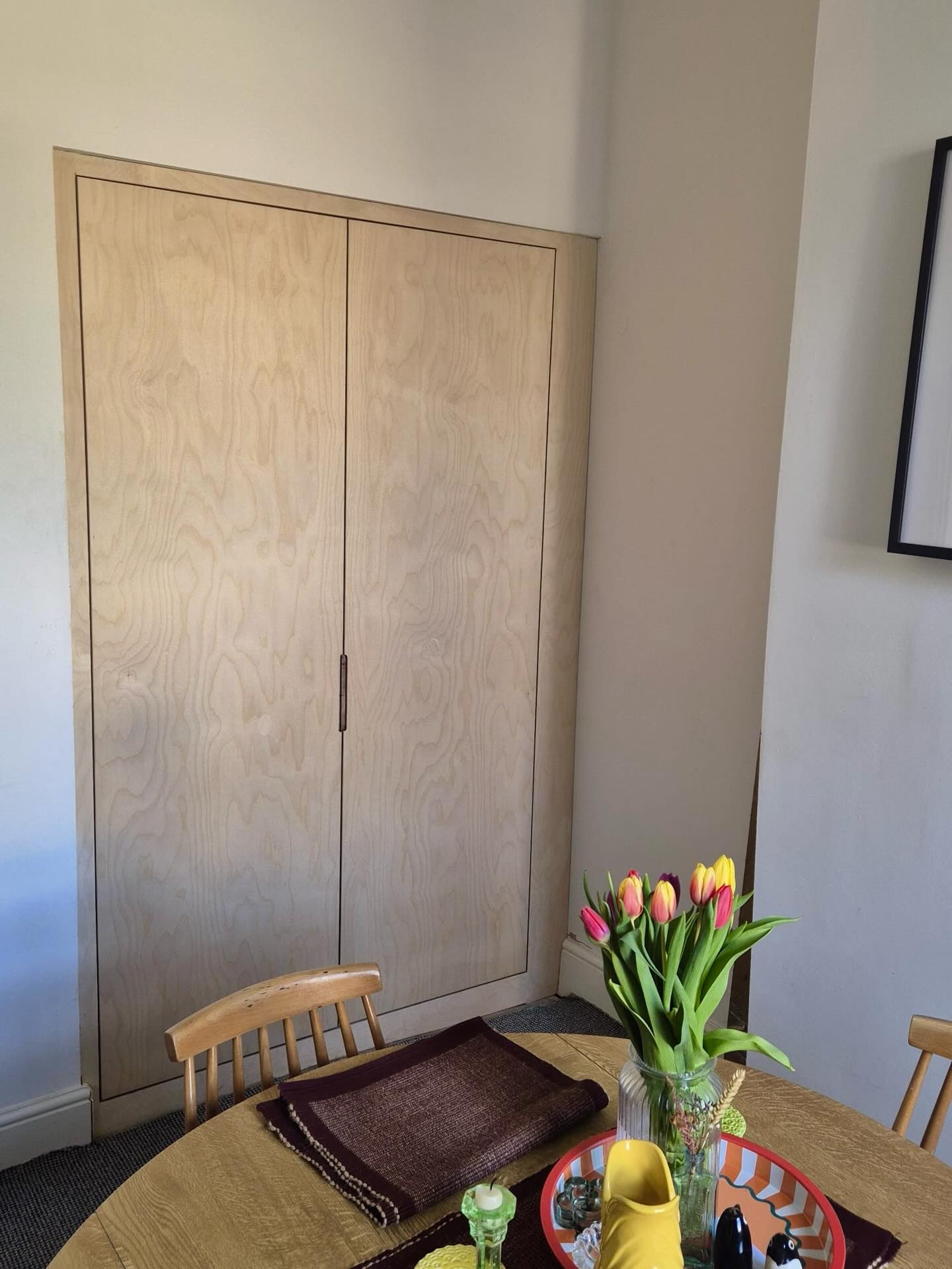 Some photos of a recent project for some lovely clients in Bristol. Birch faced plywood doors and surrounds with simple and elegant J groove handles. Such a nice modern, clean look, lovely stuff #carpentry #storage #bespoke #bristol #birch