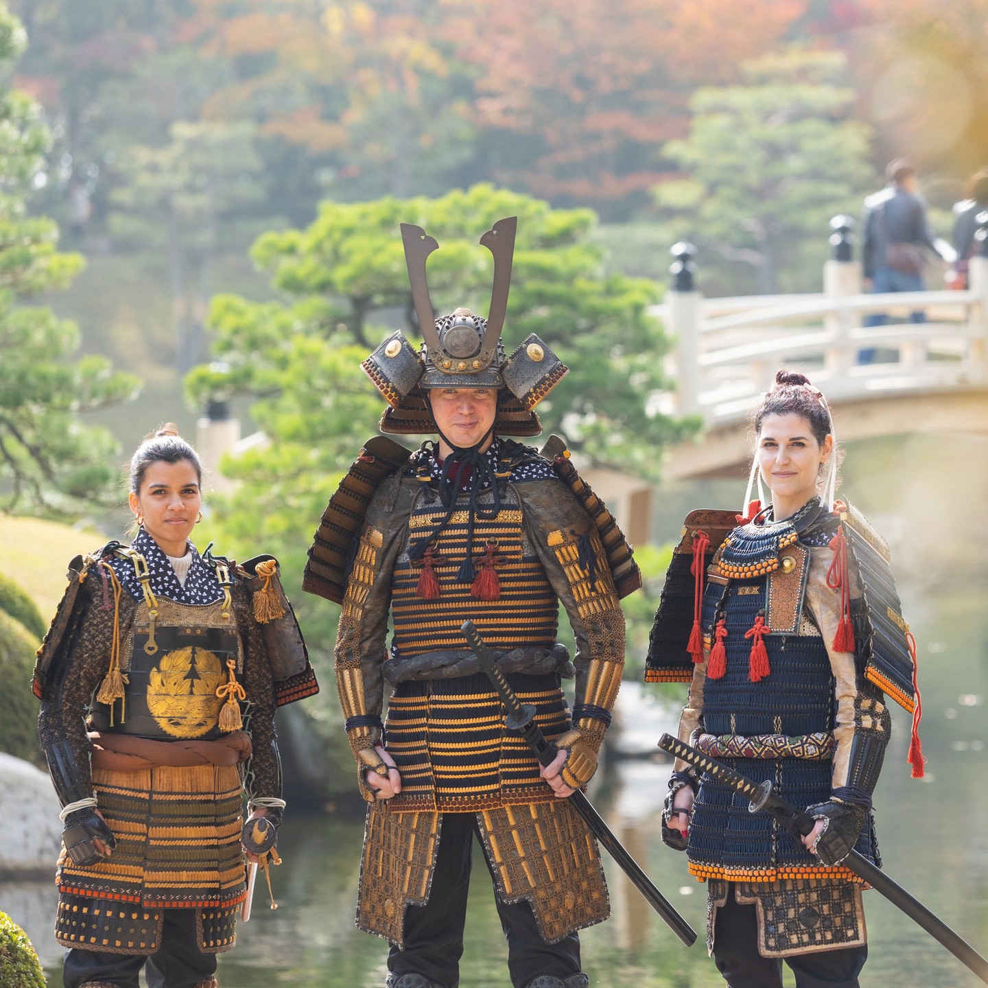 Think 'Samurai' only refers to men? Think again.
Japan's history tells the story of women warriors—female samurai who stood strong and fought with the same honor and skill.
Today, women continue to embody strength and resilience in their own unique ways. ✨🗡️
Vous pensez que le mot 'Samouraï' désigne uniquement des hommes ? Détrompez-vous.
L'histoire du Japon raconte celle des femmes guerrières\u2014des samouraïs qui se sont battues avec honneur et bravoure.
Aujourd'hui encore, les femmes expriment force et résilience d'une manière unique. ✨🗡️
#ExploreSetouchi
#SamuraiJourney
#SetouchiBreweryTour
#SetouchiSamurai
#JapaneseBrewingArt
#SamuraiAndNature
#HeritageAndFlavor