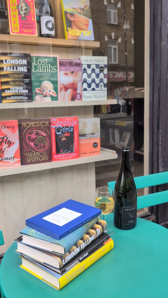It's our fifth birthday weekend so pop down to celebrate with us and get our best recs of the moment!
On our recommendation stacks at the moment?
📚 Butter translator Polly Barton's debut novel What Am I A Deer? is a bitingly funny story set in Frankfurt about a woman who takes a job at a famous gaming company and discovers a passion for karaoke.
📚 Women's Prize longlisted Paradiso 17, a beautiful story about belonging and exile following one man as he is displaced from his home and ends up in America
📚 The latest, and most addictive new book from Patrick Radden-Keefe, which uncovers a dark side of London through the untimely death of a young man. We were totally gripped.
📚 Ben Lerner's astonishingly good new novel, Transcription, following the fallout of a journalist who drops his phone in a sink moments before he must record an interview with an iconic thinker. Expect a meditation on technology, our obsession with recording our reality in real time, and 'what happens when we sever the voice from the body'. The whole BookBar team has loved this one and it has our tip for this year's Booker Longlist.
📚 The buzzy debut of the moment that has gripped many of our booksellers: Yesteryear. When a influencer trad-wife wakes up in a strange, horrible version of reality, she must reckon with her beliefs and how she presents herself online.
We're celebrating with fizz by the glass and our usual enthusiasm for books and people all weekend so come and see us!