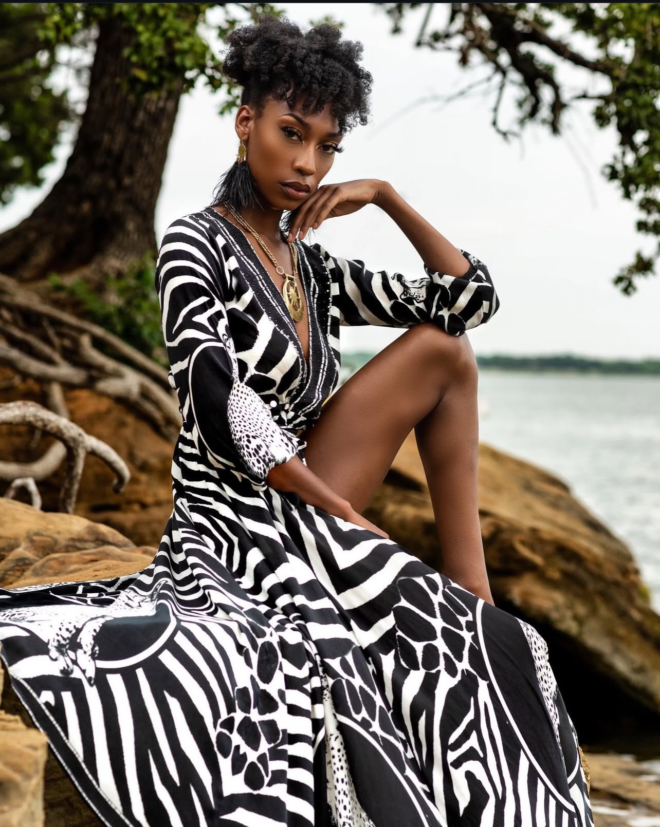 Where the wild writes the story… we turn it into a collection.
From the untamed beauty of Tanzania’s golden plains to the rhythm of zebras in motion and the quiet power of the cheetah’s stride—this is where inspiration becomes design. Every piece within our Tanzania Collection is a reflection of the journey… a translation of raw, breathtaking nature into luxury.
We capture destinations. We preserve moments. We invite you to travel the world without ever leaving your wardrobe or home.
A passport in every print.
#AnniaLouisa #TanzaniaCollection #LuxuryResortWear #WearableArt