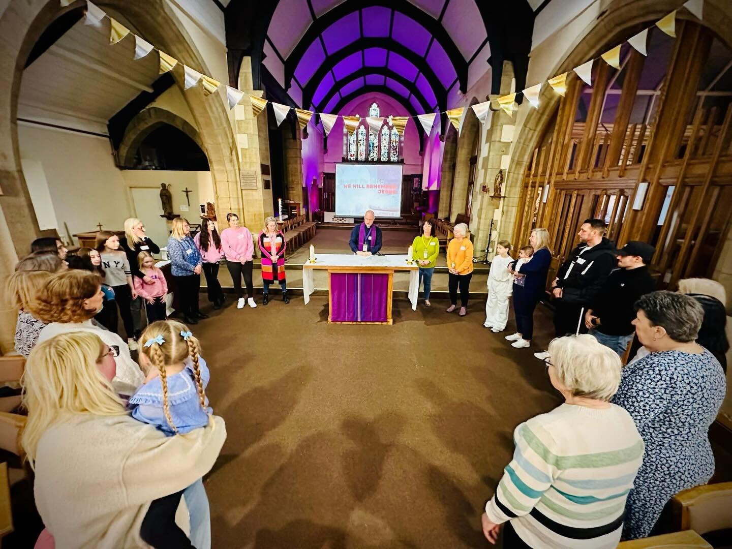 💚 Grace Worship ✨🌈
Join us this Sunday for Grace Worship at St Nicholas Church, Boldon Colliery
🚪 Doors open: 2:30pm
🕒 Starts: 3:00pm
Come as you are and experience a relaxed, welcoming space for all ages.
🎶 Great worship music
💬 A thoughtful talk
🙏 Prayer
💛 A truly inclusive and friendly community
We also have Grace Youth, a space for young people to explore faith together in a safe and supportive environment.
Whether you’re curious, full of questions, new to faith, or have been following Jesus for years and want to go deeper — there’s a place for you here.
✨ An informal church family
✨ A safe space to explore
✨ A journey you don’t have to take alone
❤️ We’d love to welcome you!