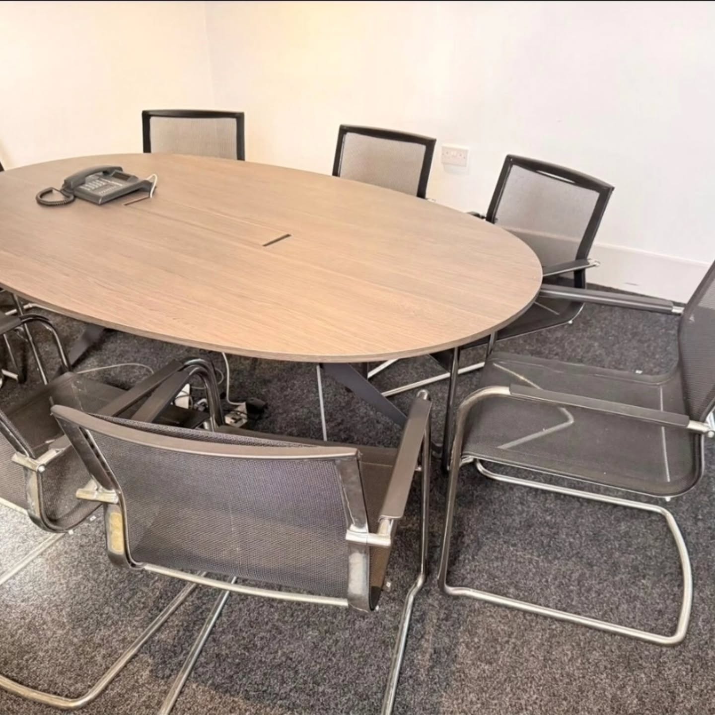 Incoming stock. High-end, design-led meeting setup with a strong sustainability angle.
We have 8 no. ICF Stick meeting chairs on chrome cantilever base paired with a premium König + Neurath oval meeting table (2.1m x 1.2m) complete with integrated cable management. A clean, architectural look built for modern boardrooms.
This is exactly where smart procurement meets strong design — premium European furniture, professionally refurbished and ready for its next lifecycle. Same impact, significantly reduced environmental footprint.
For designers and architects, this is an opportunity to specify high-quality pieces while aligning with circular economy principles — reducing waste, extending product life, and delivering value without compromising on aesthetic or performance.
Available shortly. Limited set.
Boynesider Office Furniture
Quality new and used office furniture
Trim, Co. Meath
info@boynesider.com
#officeinteriors #interiordesigners #architecturaldesign #workspaceplanning #circulareconomy refurbishedfurniture sustainabledesign commercialinteriors officedesign irishdesign