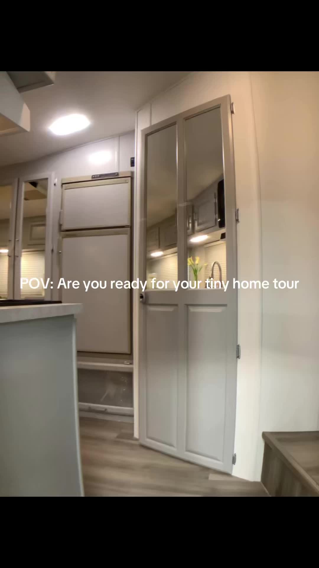 It’s staging day!! You know what that means? It’s my FAVOURITE day.
Finished project tour coming soon!
#revolutiontrailers #rvreimagined #rvrenovation #rv #rvlife
