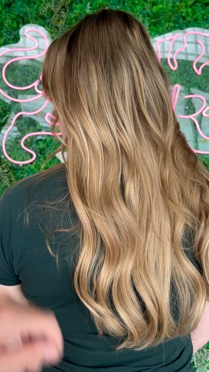 22 extension move up 💕 We are so excited to add density matched K-Tips to her front and top back to do a hybrid set of Wefts and K-Tips! #extensions #weftextensions #norman #normanok #normanoklahoma