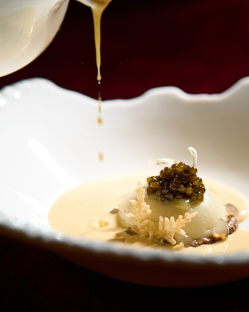 The first of @chefphillips_ rambles on his drive to AG.
Today’s subject, a dish from the SEPTIMONTIVM menu:
The Esquiline Hill
an hokkaido scallop mousseline, on confit potato, topped with white chocolate ganache, royal oscietra caviar, and petals of jasmine flower, in a white truffle creme anglaise with crisped parmigiano snow fragments.