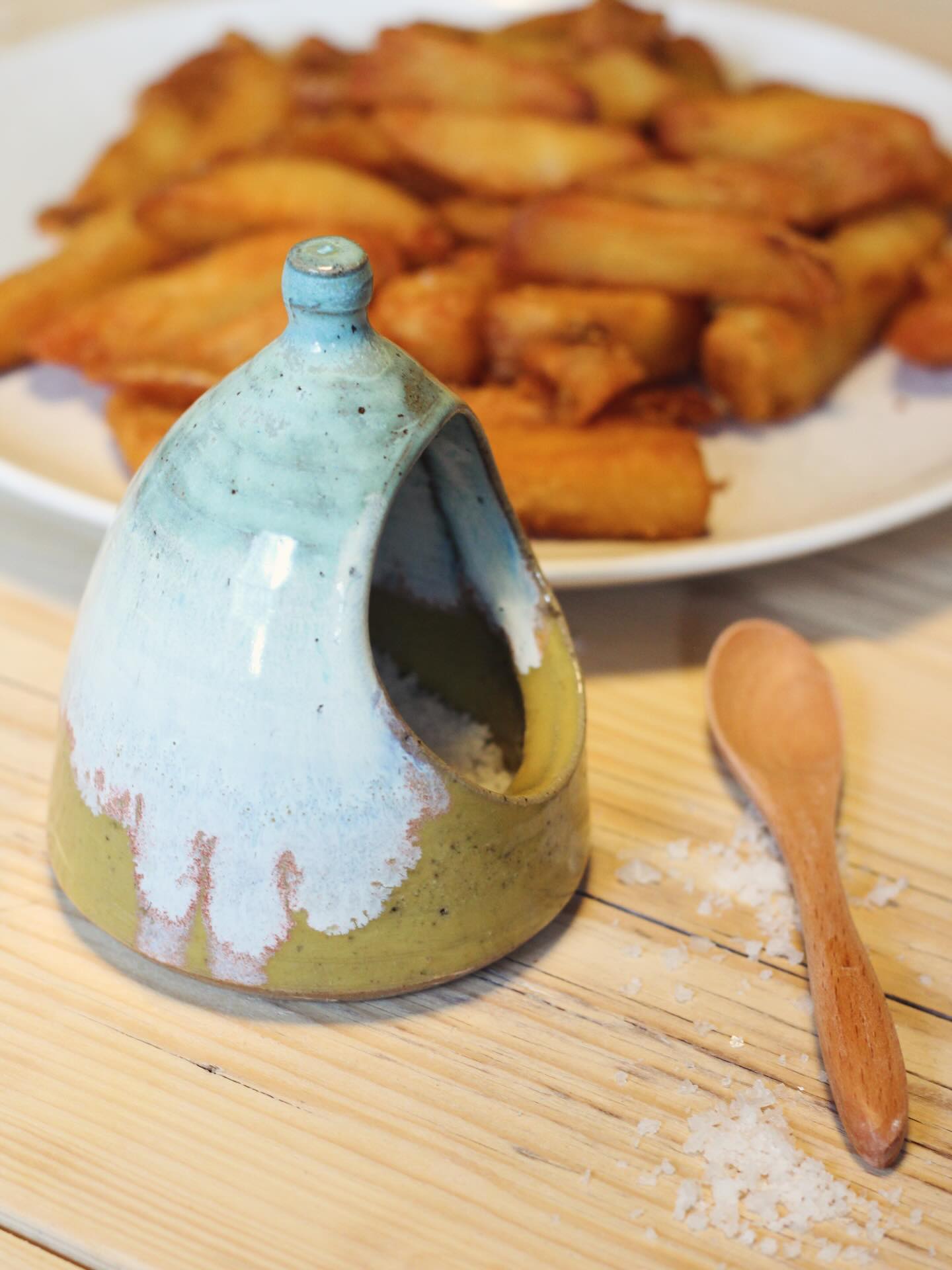 If you can’t make it to the beach this Easter, bring the beach to your kitchen!
☀️🌊🏖️🪣🕶️⛱️⛵️
#saltpig #chips #beach #holidays #jenmakespots