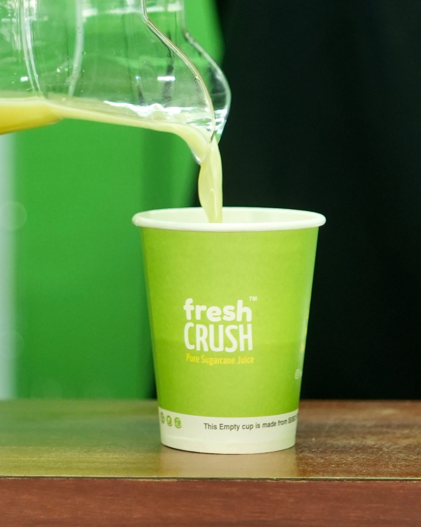 Pouring out pure summer, one golden stream at a time😎
Fresh Crush Sugarcane juice, just the way the heat demands🌞
#freshcrush #sugarcane #juice #summer #beattheheat