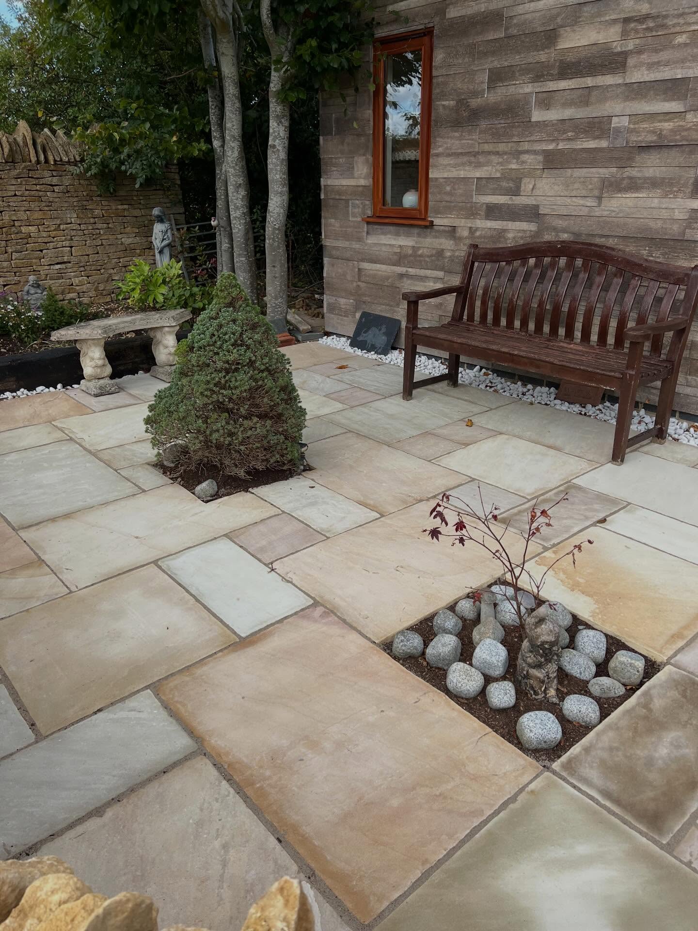 Rippon Buff Sandstone Paving
High Quality Natural Sandstone Paving
Sold in patio packs
Our Rippon Buff Sandstone Paving features warm, golden tones that work perfectly on patios, pathways, and garden spaces—creating a timeless and inviting outdoor finish.
📍 Want to use Rippon Buff Sandstone Paving on your next project?
🌐 www.zclad.co.uk
📞 01869 220 050
#sandstonepaving #patiodesign #gardeninspiration #outdoorliving