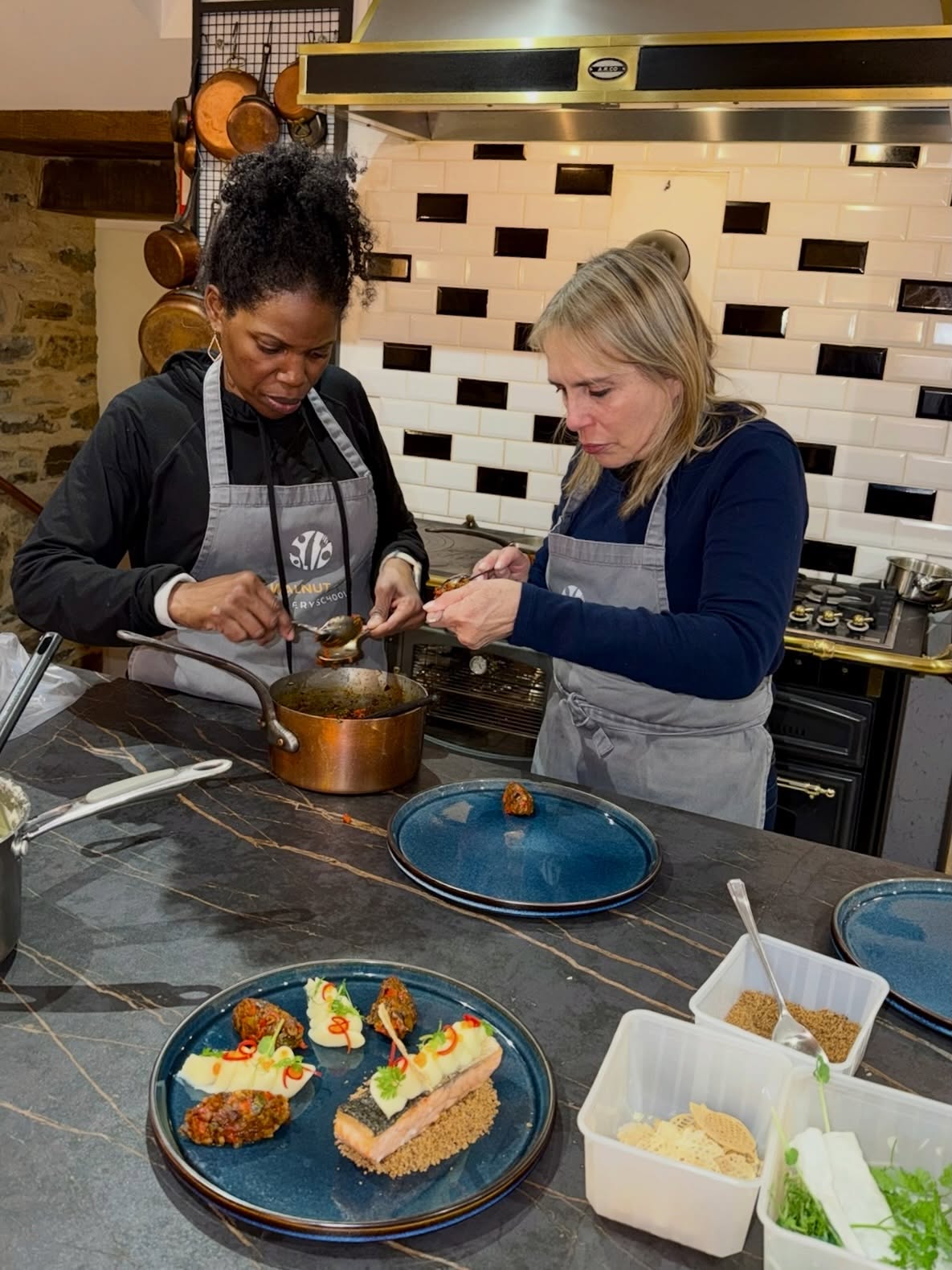 Step into a truly unique culinary retreat at Walnut Grove Cookery School 🌿✨
Here, cooking is more than just recipes it’s an experience. Learn hands-on techniques, explore fresh seasonal ingredients, and rediscover the joy of creating delicious dishes in a peaceful, inspiring setting.
Whether you’re a beginner or a passionate foodie, every moment here is designed to ignite your creativity and love for food. 🍴💚
#CulinaryRetreat #CookingExperience #FoodLovers #WalnutGrove