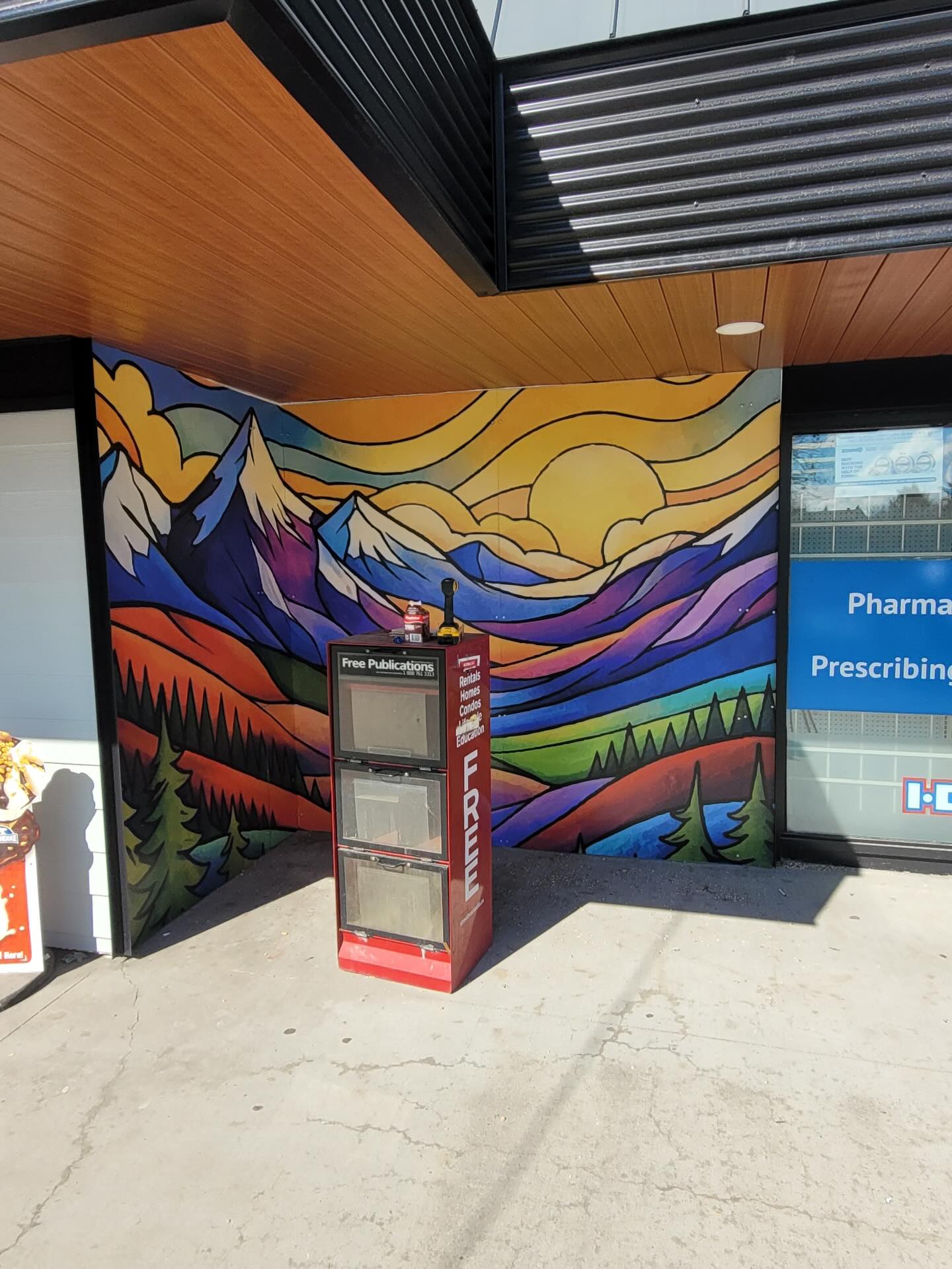 A busy spring for us! From car wraps, to building wraps and storefronts.