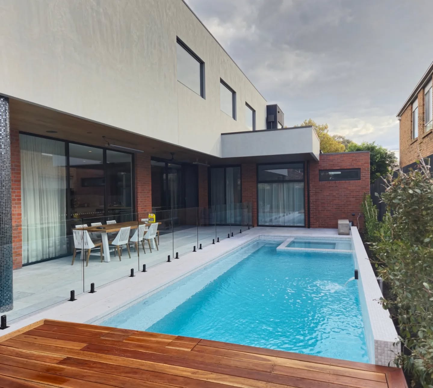 Loving the gentle sounds of our @waterfeaturesdirect spout at our most recent project alongside this amazing @nortonbuilders home.
Many thanks to our repeat clients for entrusting us to build another pool for their family ππββοΈπ·ββοΈ
@thepooltilecompany
#swimmingpool
#spa
#baysidepools
#bayside
#hampton
#carerra
#landscape
#landscapedesign
#poolbuilder
#cooke
#fluidra
#waterfeature
#mattblack
#fulltileornotile
