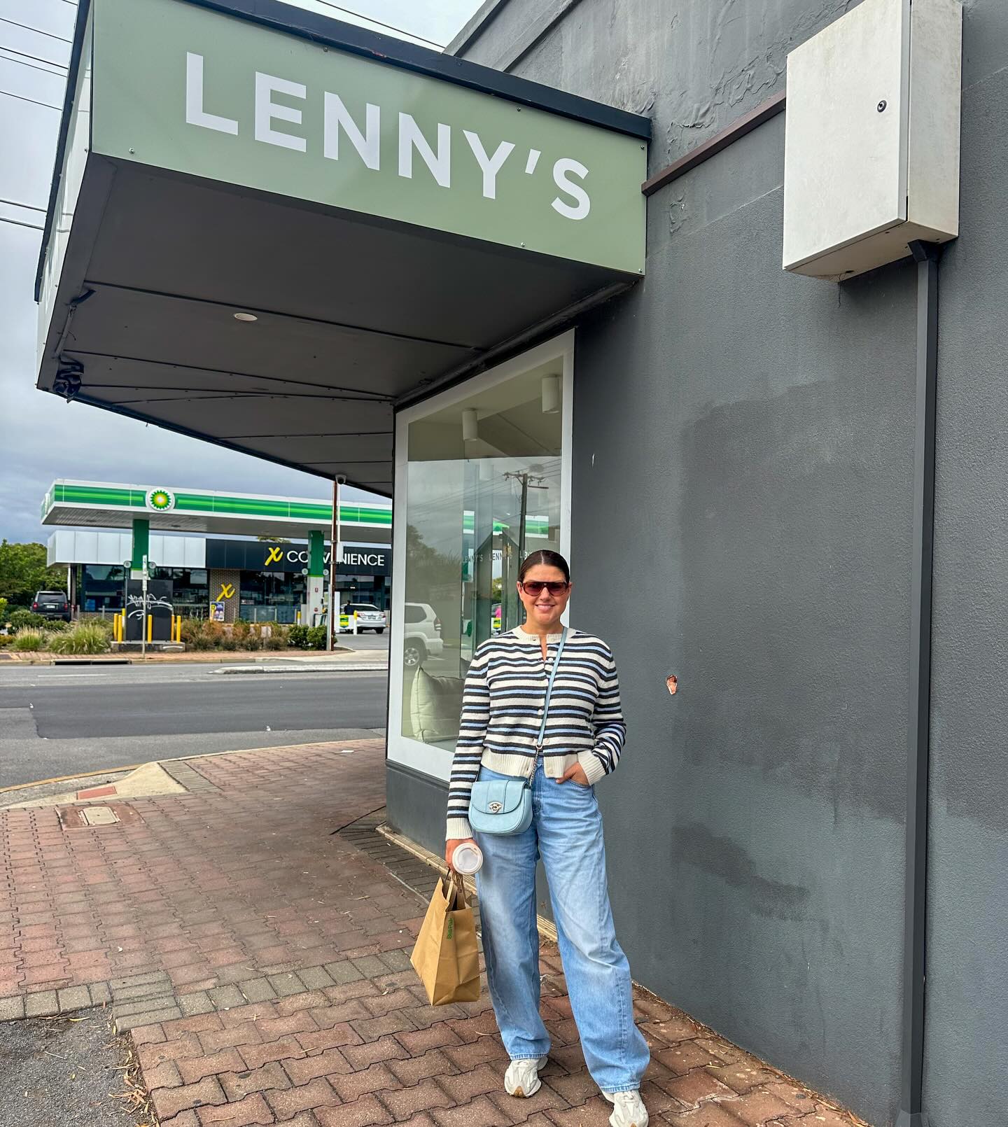 So many of my clients have been mentioning @lennysbageldeli - we finally tried it today…
The salmon and cream cheese 🥯 did not disappoint 🥰
There’s something about cute, local spots like these… they become a bit of a talking point in the community.
#supportlocal #adelaidecafelife