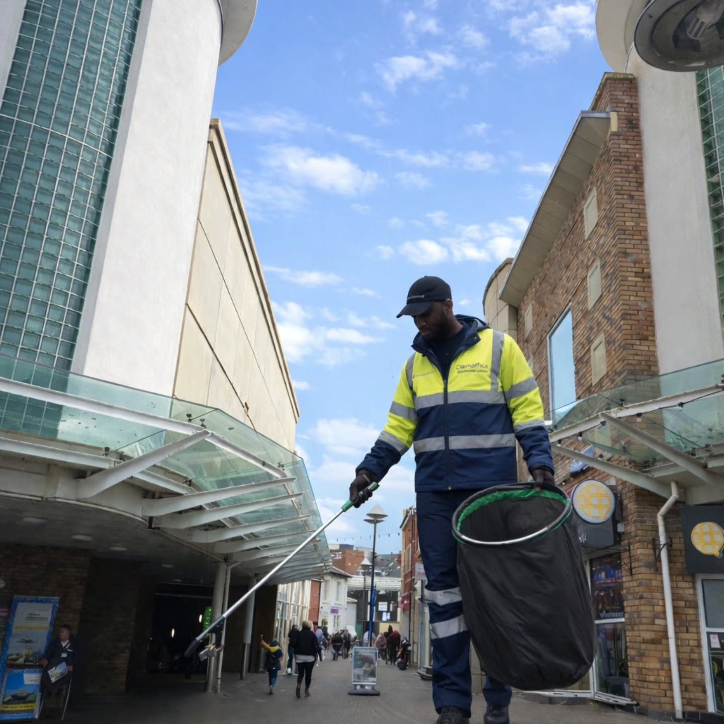 📍 Site Visit – The Swan Centre, Rugby
Yesterday we checked in on one of our newest customer sites and team members in Rugby, and it was great to see everything running smoothly.
We’re pleased to have Emmanuel working as our dedicated Environmental Operative at The Swan Centre, where he is tasked with keeping the area free of litter and helping to maintain a clean, safe, and welcoming environment for the public, tenants, and visitors alike.
Regular site visits like this are an important part of how we support our teams, maintain high standards, and ensure our customers receive the reliable service they expect from Cleanoffice.
A clean environment doesn’t just look better — it creates a better experience for everyone who uses the space.
Well done, Emmanuel — keep up the great work! 👏
#Cleanoffice #EnvironmentalServices #FacilitiesManagement #PublicRealm #Community Rugby PropertyManagement TeamCleanOffice