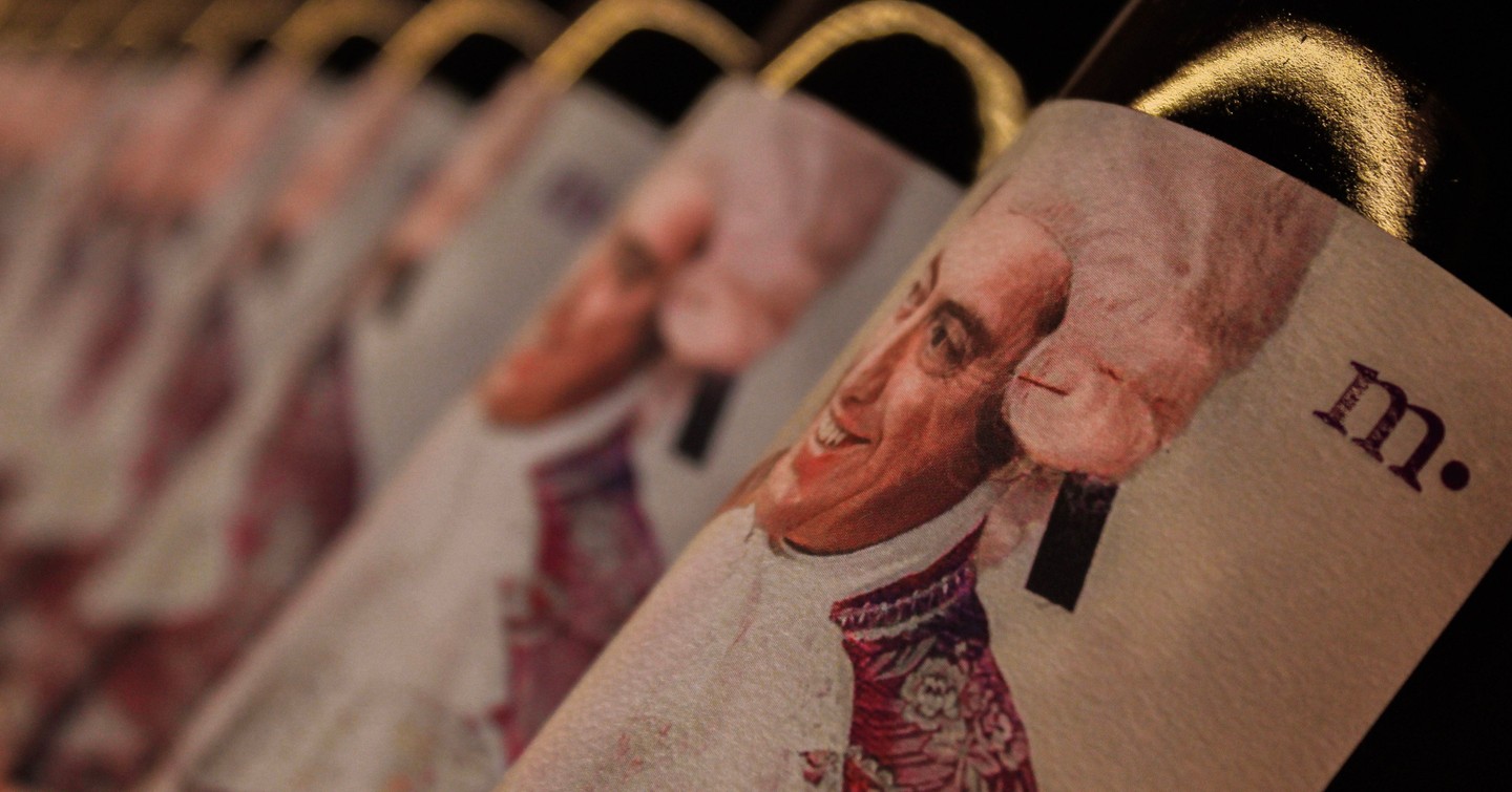 Get ready midpoint members!
Our new releases are ready to hit your cellars! Please login to your member portal from our website or get in touch with us soon if you'd like to make any adjustments to your order. Club shipments will be shipped out on Monday April 20th, so if you're an out-of-towner then reach out ASAP if you need any changes made to your order. And if you're a local club member, you can join us at Radial Estate on Saturday, April 25th from 12-5pm for our pickup party. Check your emails for more info, or reach out to us at talk@midpoint.wine.
New releases:
Spirit of Distraction 2024: 100% Grenache Blanc
February's Bouquet 2025: 44% Counoise, 43% Mourvedre, 6% Grenache, 5% Cabernet Franc
Irreverence 2023: 100% Cabernet Franc
Kickover 2023: 100% Cabernet Sauvignon
Why Not 2023: 100% Syrah
#midpoint #meetusatthemidpoint #wineclub #wine #paso #boutiquewinery #cabernet #pasobottleshop