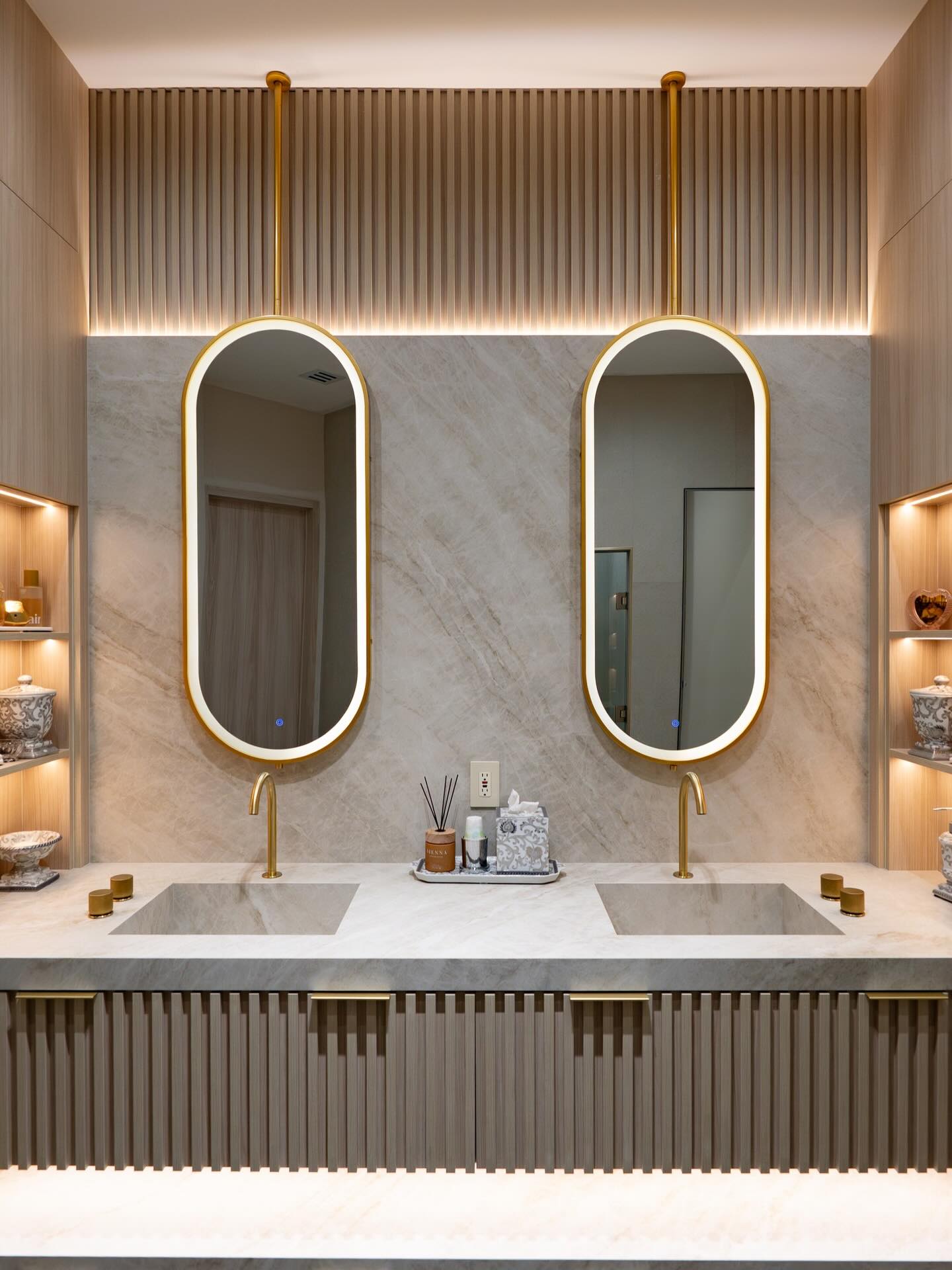 A bathroom designed as a private spa ✨
Warm materials, soft lighting, and clean lines create a peaceful atmosphere that invites you to slow down.
In the evening — to relax and recharge.
In the morning — to feel inspired and ready for new ideas.
#bathroomdesignideas #spaathome #steamroom #calmdesign #bestdesignbathroom