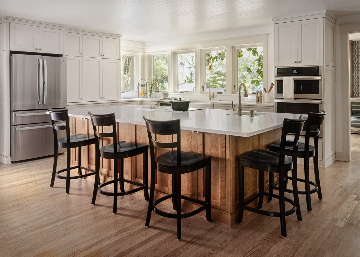 Enjoy this Davidson, NC home renovation + addition that created an all new space for this stunning kitchen. The wall of windows is one of our favorites! Along with the beautiful tongue & groove ceiling detail throughout the entire kitchen and living room!
These clients were the best and we loved bringing @nicoleperriarchitecture design to life! Also enjoyed collaborating with @asanodesigncollaborations and @hailey_turnerdesignbuild!
Photographer: @beccabondphoto