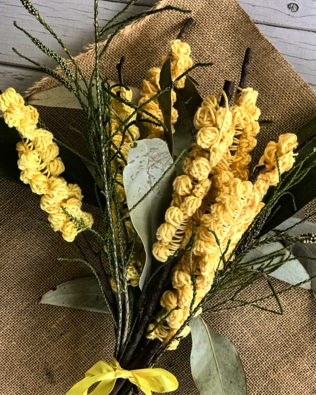 I absolute love crocheting flowers and this wattle is one of my favourites. So simple yet so effective. I think tomorrow may be a foraging day to collect sticks!
Pattern available at @morrisandsons and on Etsy and Ravelry 🩷 link in bio!
#crochetpattern #stresslesscraftmore #crochetflowers
