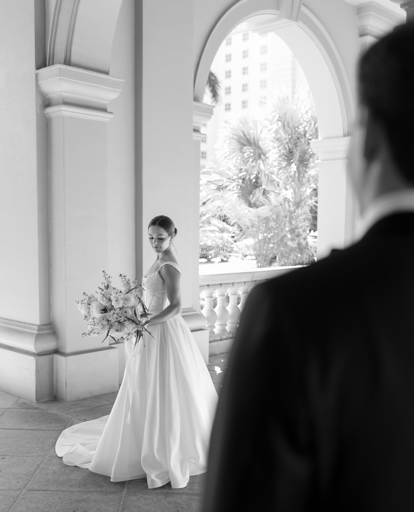 Devan + Michaelâ , in black and white. â
â
Beauty: @adorn_artistry_, @dualityartistryâ
Bridal Gown: @flairbostonâ
Bridal Reception Dress: @yourdreambridalâ
Event Design & Planning: @jennaculleyevents â
Entertainment: @rockwithu, @vanderbiltstringsâ
Floral: @kaleidoscopefloralâ
Photography: @maritwilliamsphoto, @glamspot_boothsâ
Rentals & Decor: @trinityspecialeventrentals, @encore_gloal, @phosevents, @lineneffectsâ
Stationery: @paperockscissor, @girlfridaycreativeâ
Venue/Catering/Bar: @ritzcarltonresortsofnaplesâ
Videography: @curtiskennedyfilmâ
â
#mnweddingplanner #mplsweddingplanner #minneapolisweddingplanner #Minnesotaweddingplanner