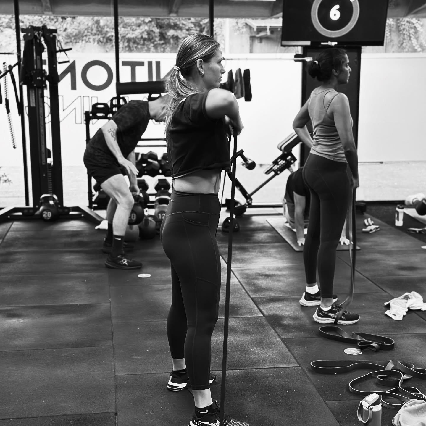 Wednesday: halfway there, no slowing down
#annandalegym#unitonetraining#innerwestgym