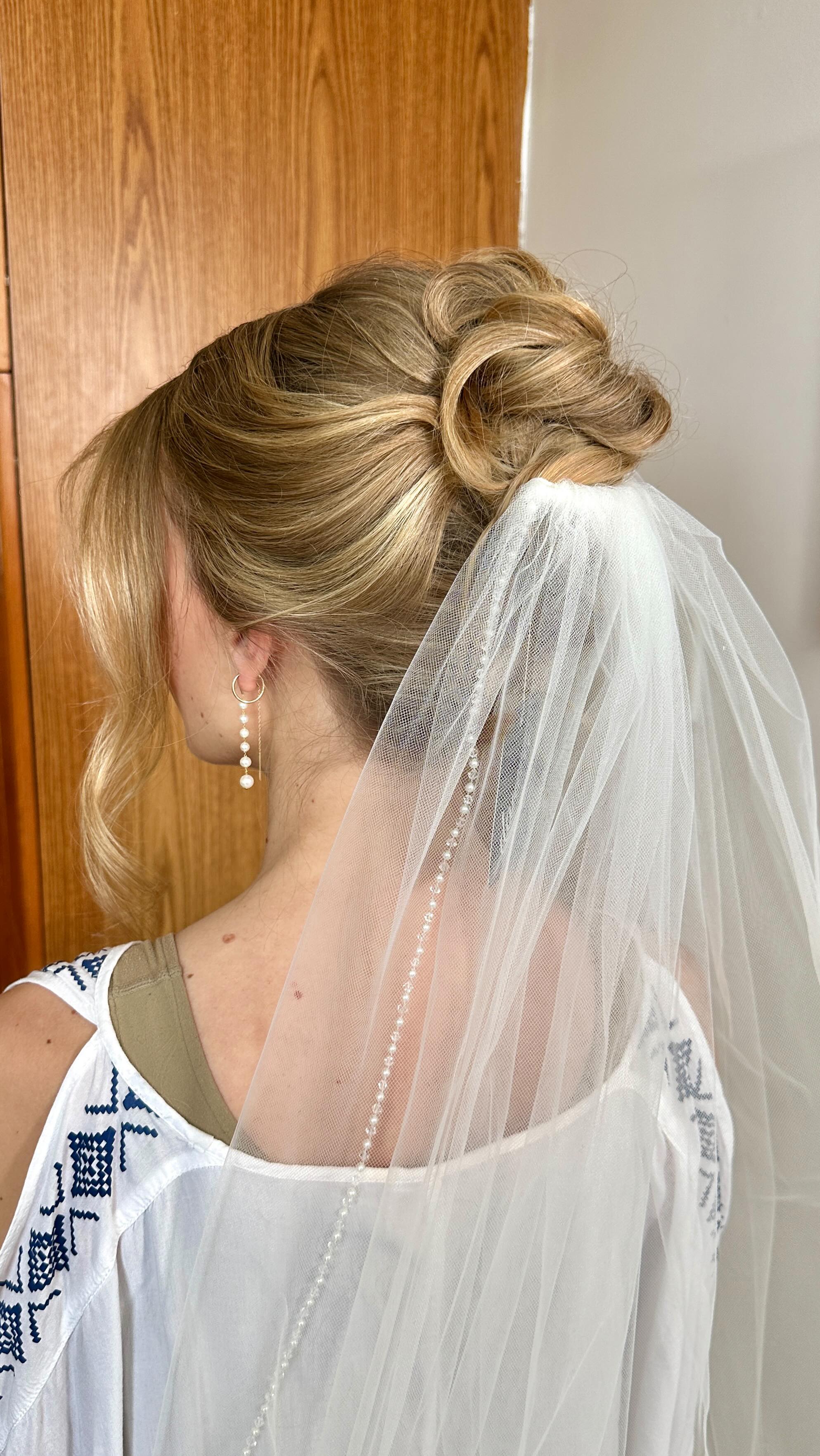 Hair preview for my lovely brideβtoβbe, Halley. She wanted an effortless, modern Frenchβtwist inspired high updo, so I added a small hair mesh to create extra fullness and shape. The result was so soft, elegant, and timeless. Her reaction was everything β she was glowing. Canβt wait to recreate this look for her June wedding π
Products used:
@designmehair
@colorwowhair
@schwarzkopfcan
@sexyhair
@hottoolspro
Looking for a pro artist to bring out your natural beauty?
β‘οΈ DM or click the link in the BIO to book! π©
SAVE this for inspo and SHARE this with a future bride β¨
#ygkhairstylist #bridalhair #bridalupdo #weddinghair #613bride
Luxury wedding makeup and hair
Kingston Ontario makeup artist
Kingston Ontario hairstylist
Prince Edward County makeup artist
Prince Edward County hairstylist
1000 islands makeup artist
Quinte West Ontario makeup artist
Eastern Ontario makeup artist
Ottawa makeup artist
Kingston Ontario airbrush makeup artist
Prince Edward county airbrush makeup artist
Soft glam makeup, natural bridal makeup, flawless natural bridal beauty, bridal makeup and hair, flawless airbrush makeup, wedding party makeup and hair, kingston wedding vendors, prince Edward county wedding vendors, 1000 islands wedding vendors, bridal makeup inspiration, wedding makeup inspiration, wedding hair, wedding makeup, bridal hair, modern French twist updo, effortless bridal hair, timeless bridal beauty